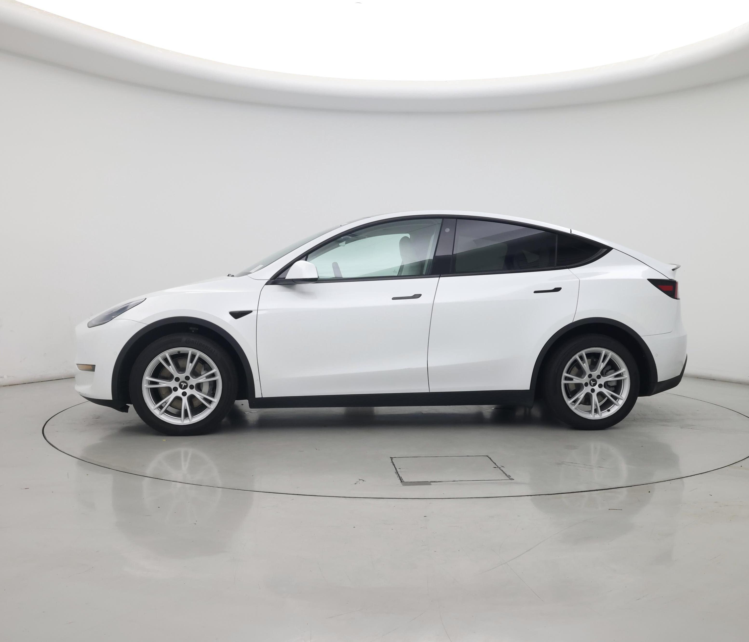 Thumbnail: 2021 Tesla Model Y - 3
