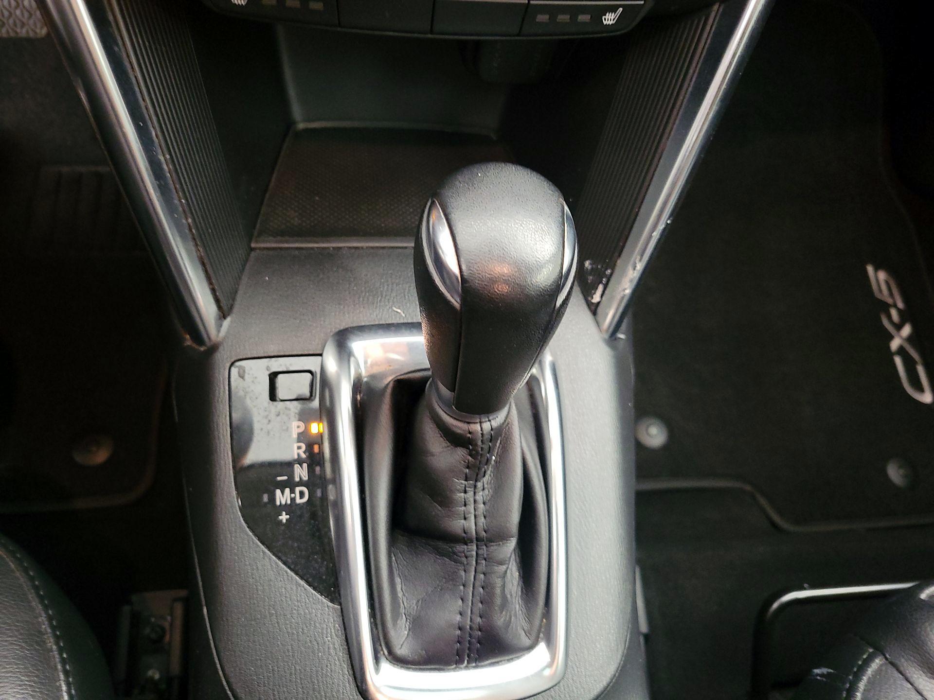 Thumbnail: 2015 Mazda CX-5 - 17