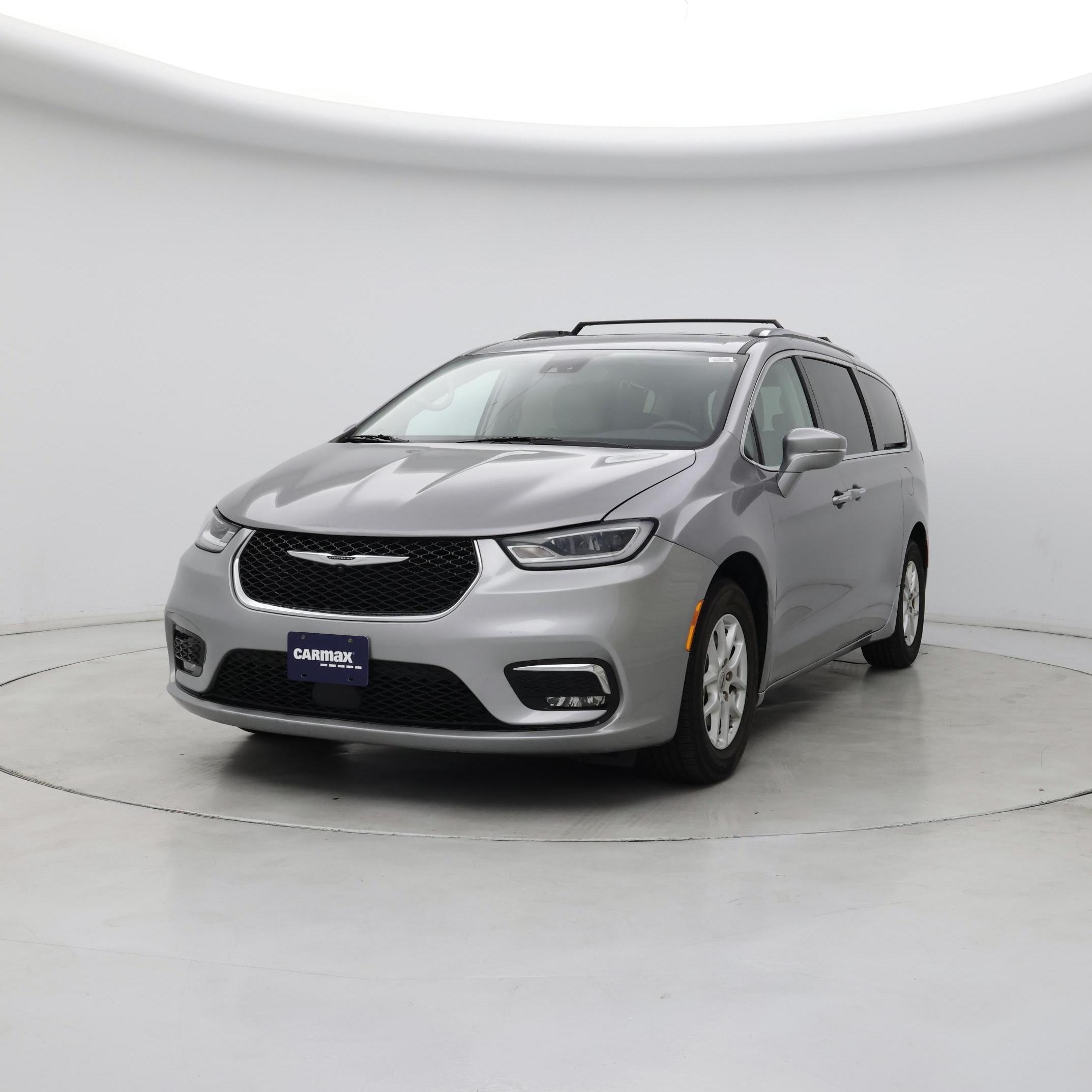Thumbnail: 2021 Chrysler Pacifica - 4