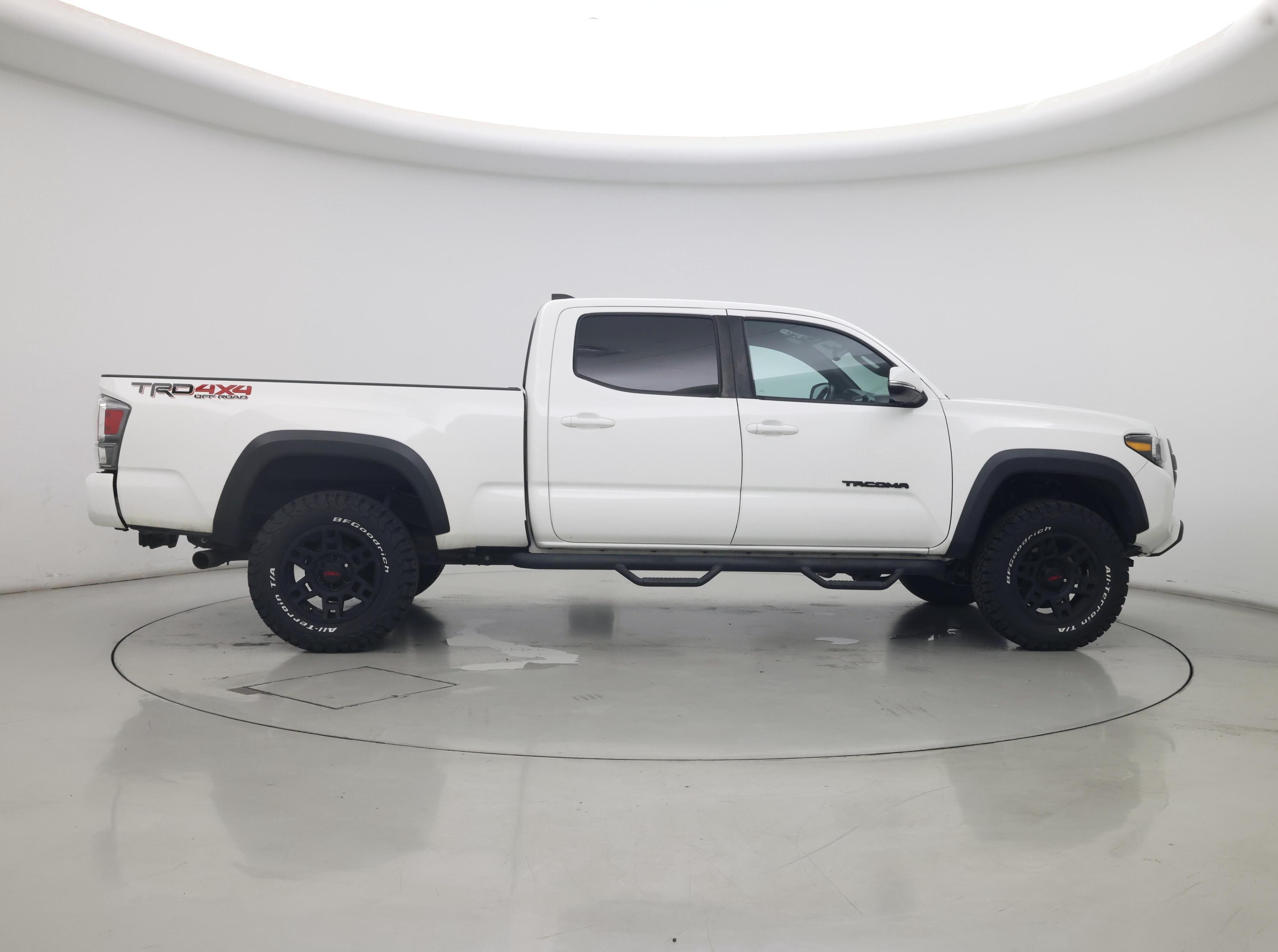 Thumbnail: 2021 Toyota Tacoma - 7