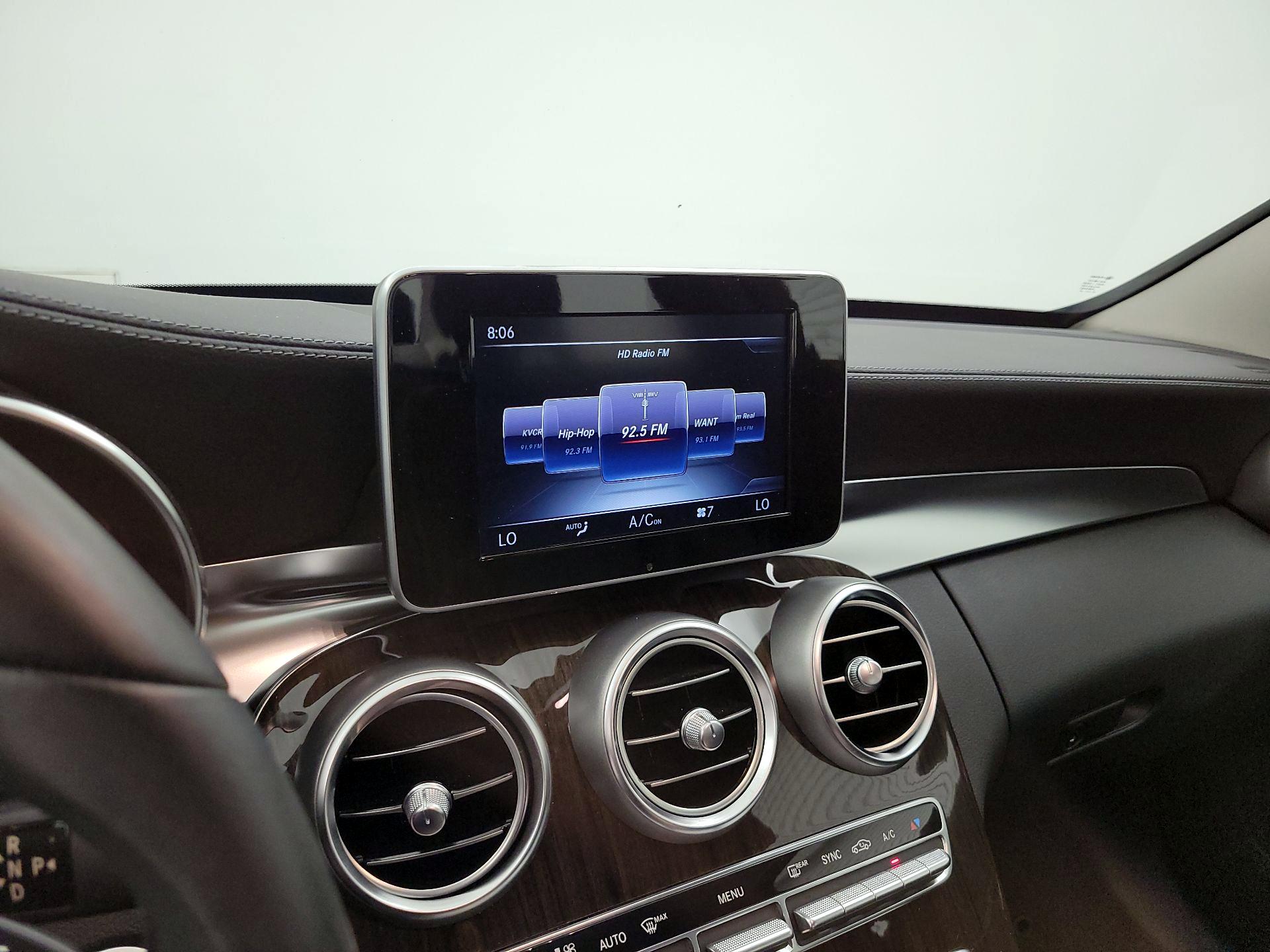 Thumbnail: 2015 Mercedes-Benz C-Class - 15