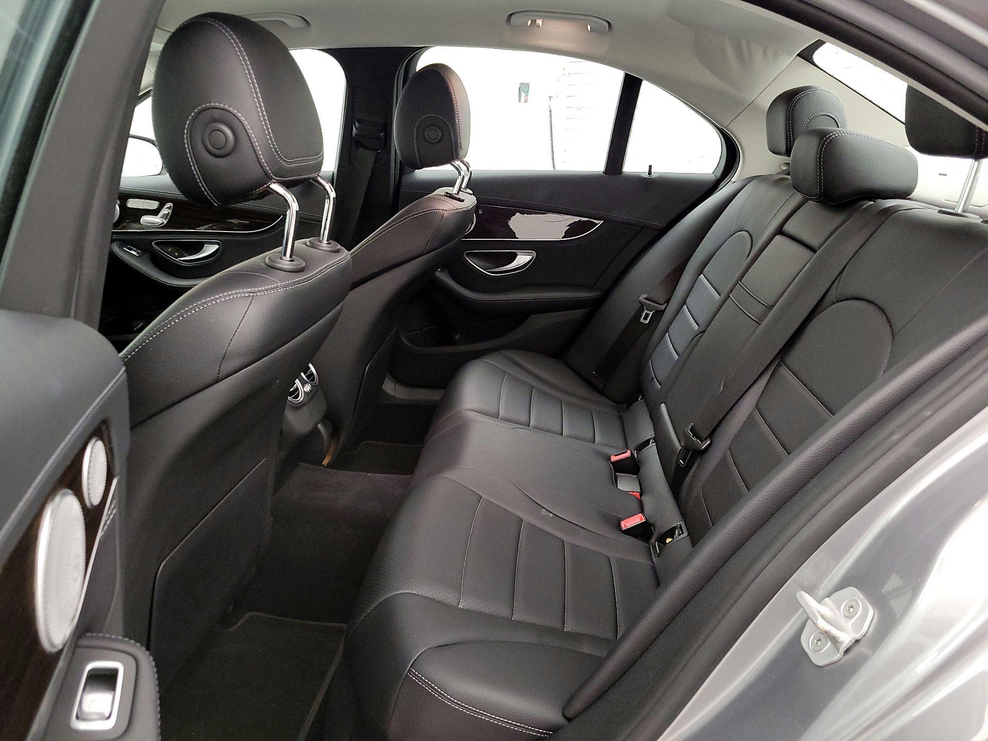 Thumbnail: 2015 Mercedes-Benz C-Class - 19