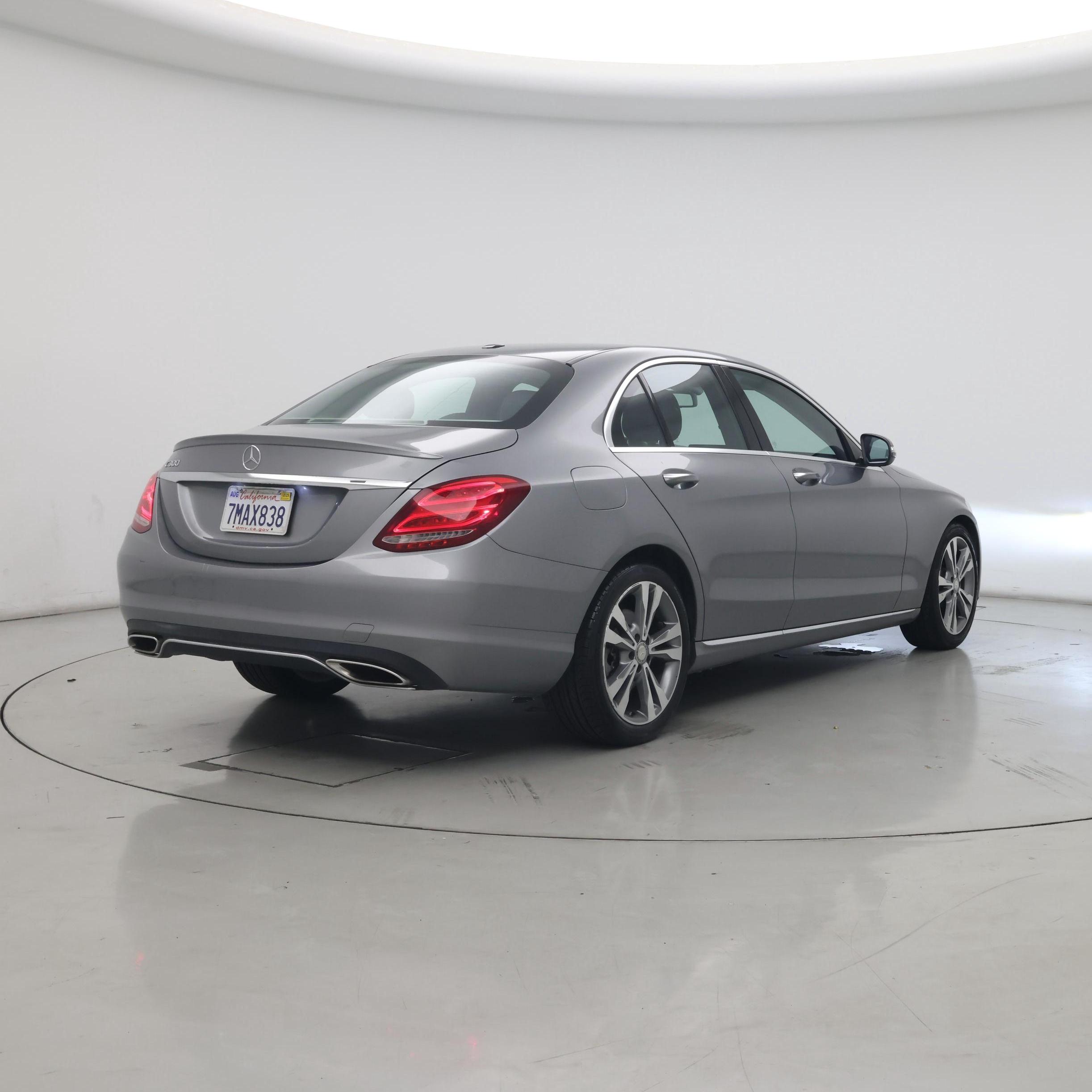 Thumbnail: 2015 Mercedes-Benz C-Class - 8