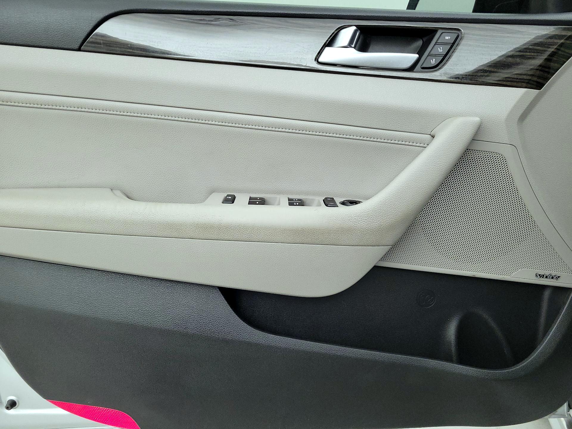 Thumbnail: 2017 Hyundai Sonata - 12