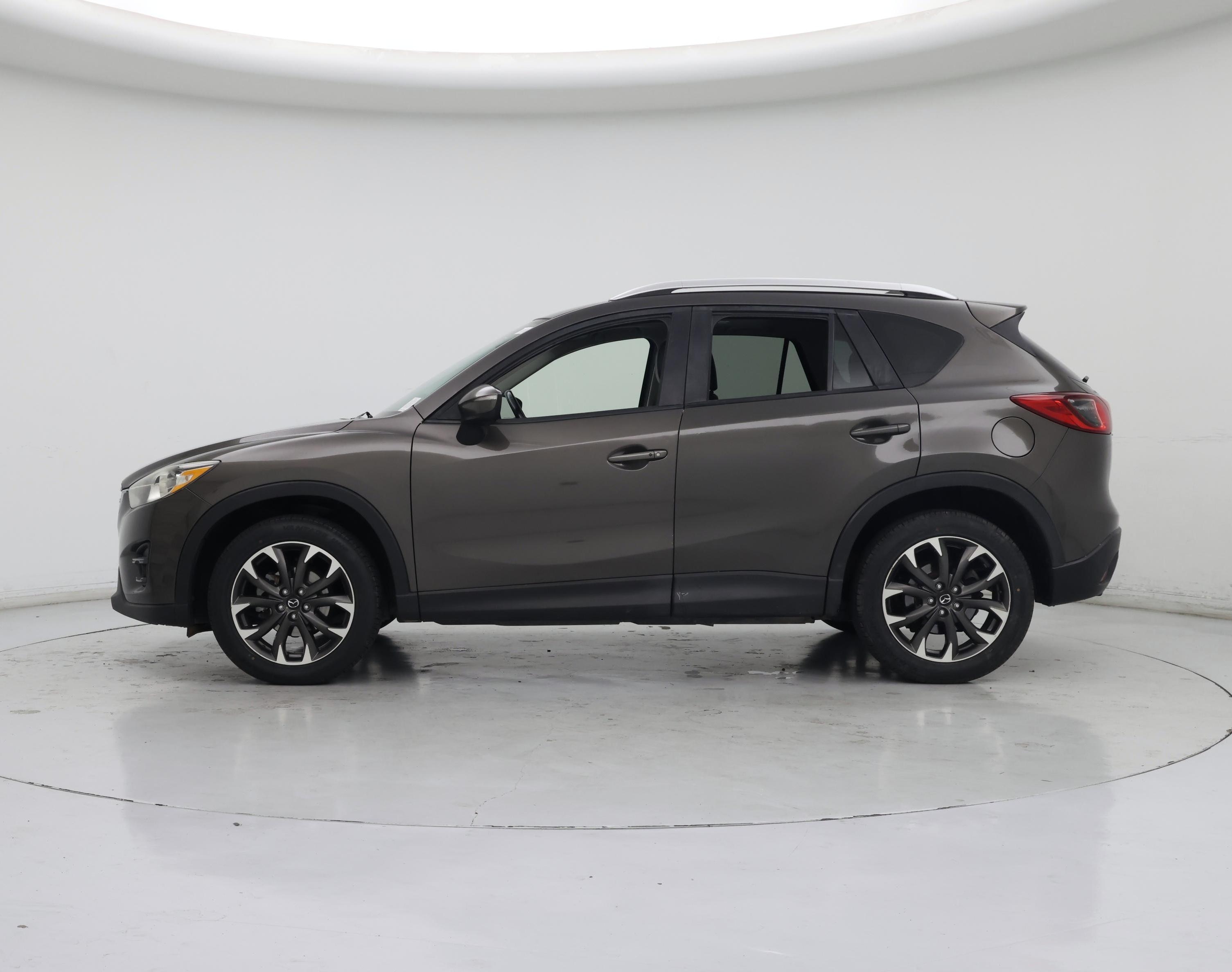 Thumbnail: 2016 Mazda CX-5 - 3