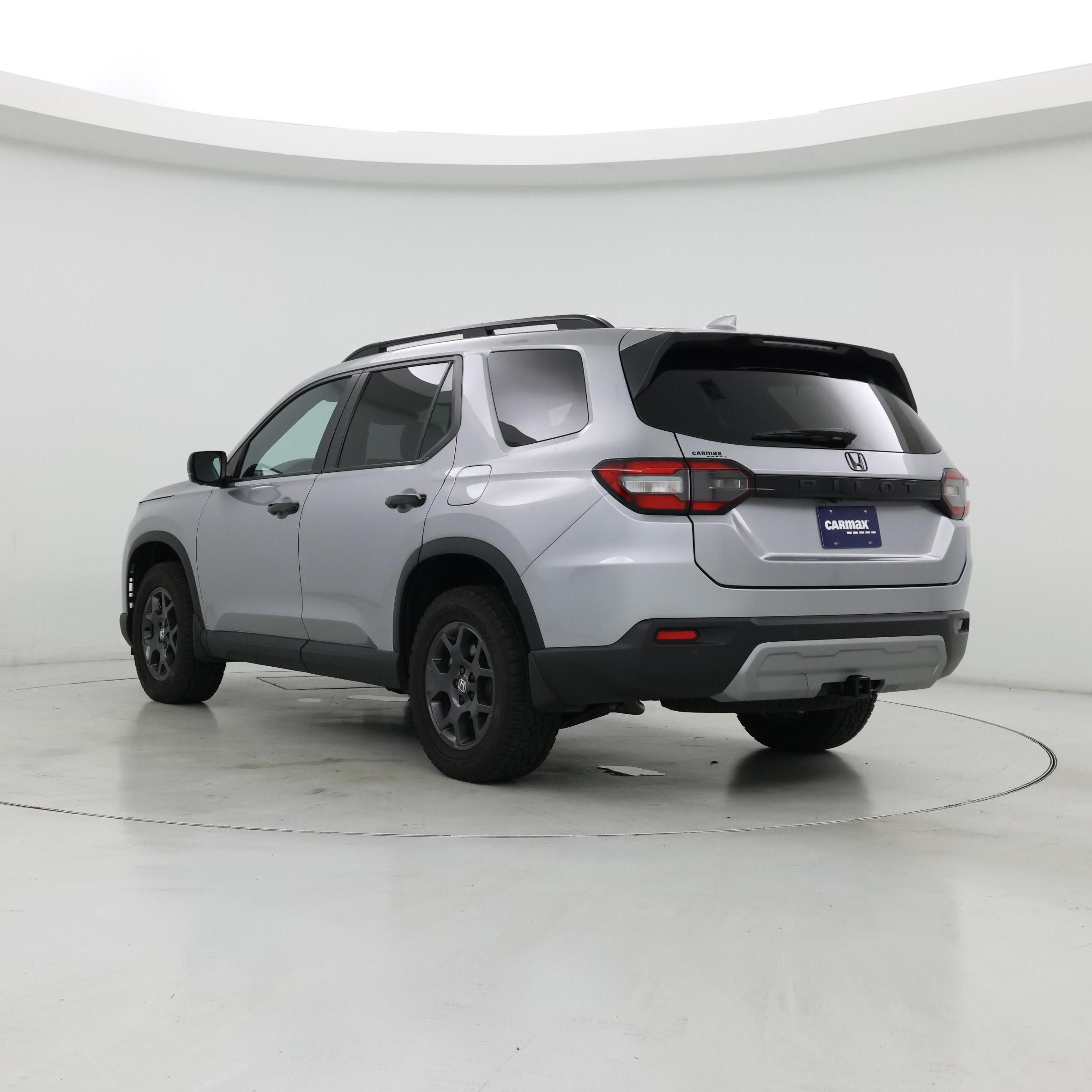 Thumbnail: 2025 Honda Pilot - 2