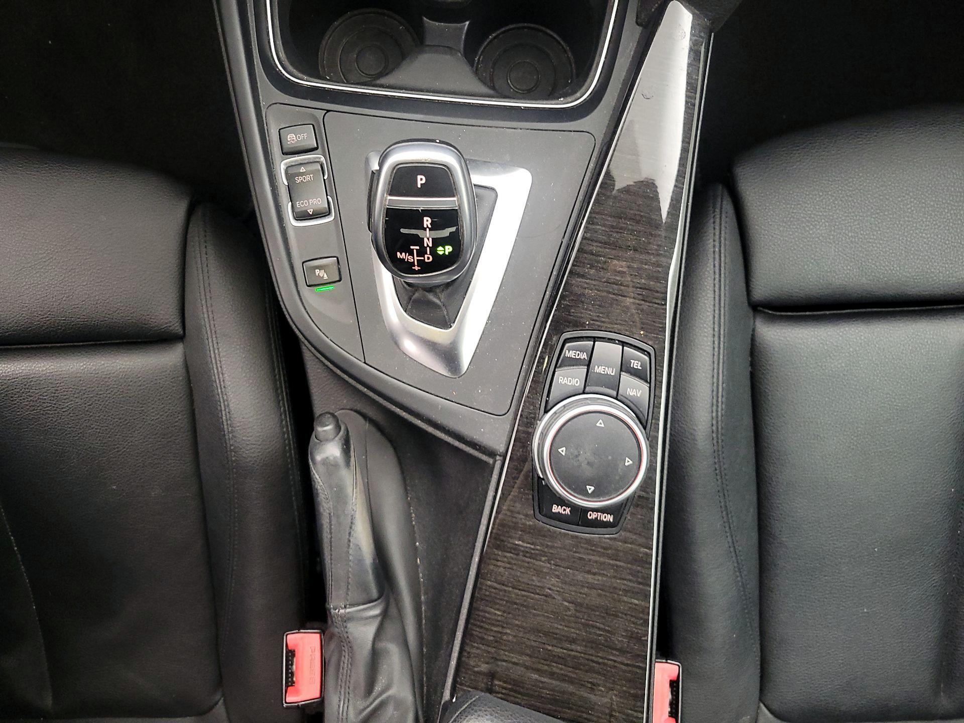 Thumbnail: 2015 BMW 4 Series - 17