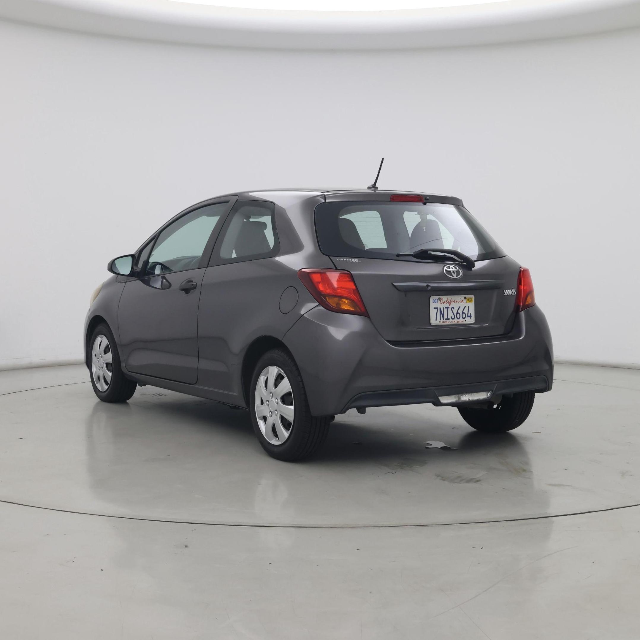 Thumbnail: 2015 Toyota Yaris - 2