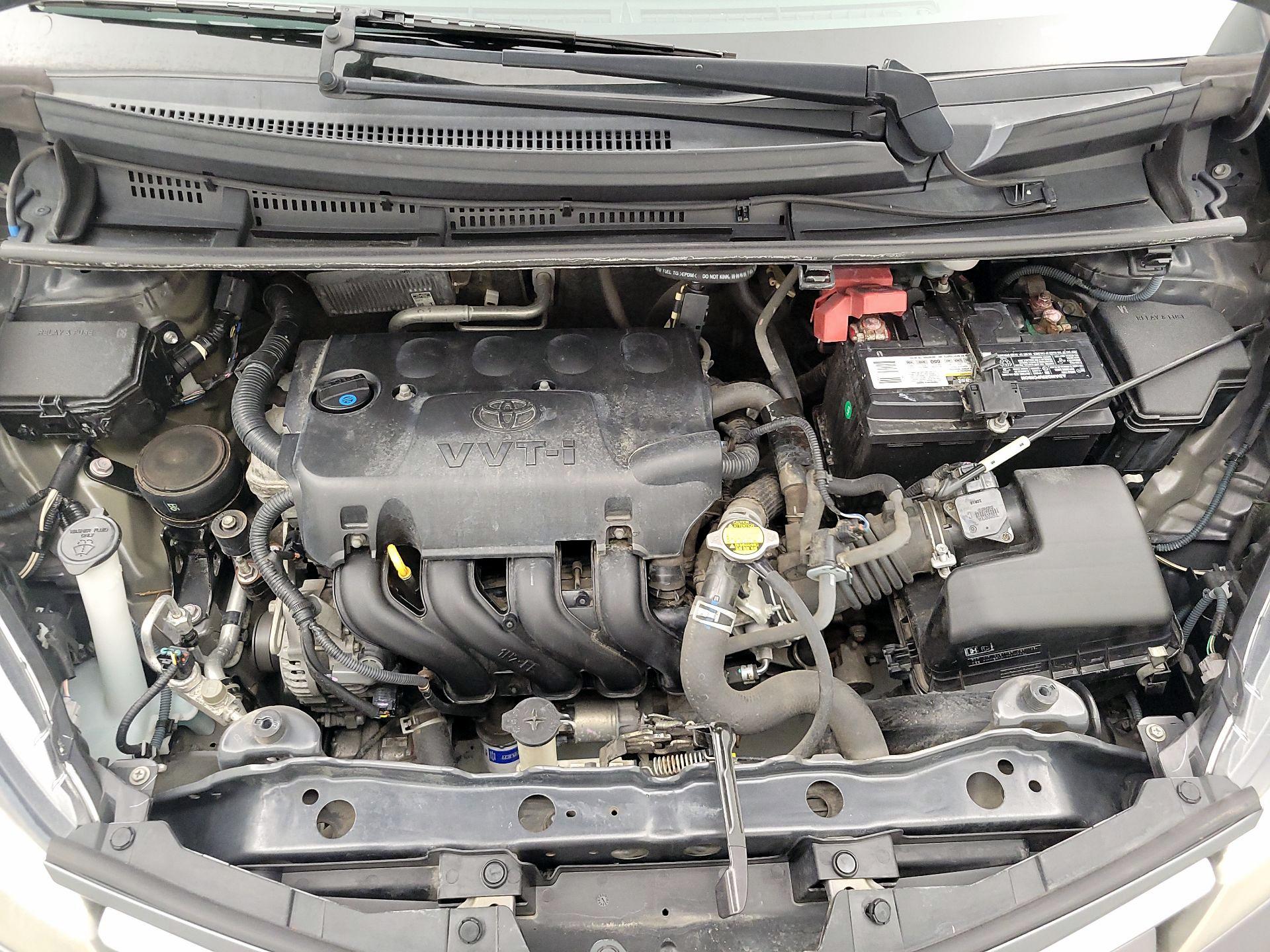 Thumbnail: 2015 Toyota Yaris - 20