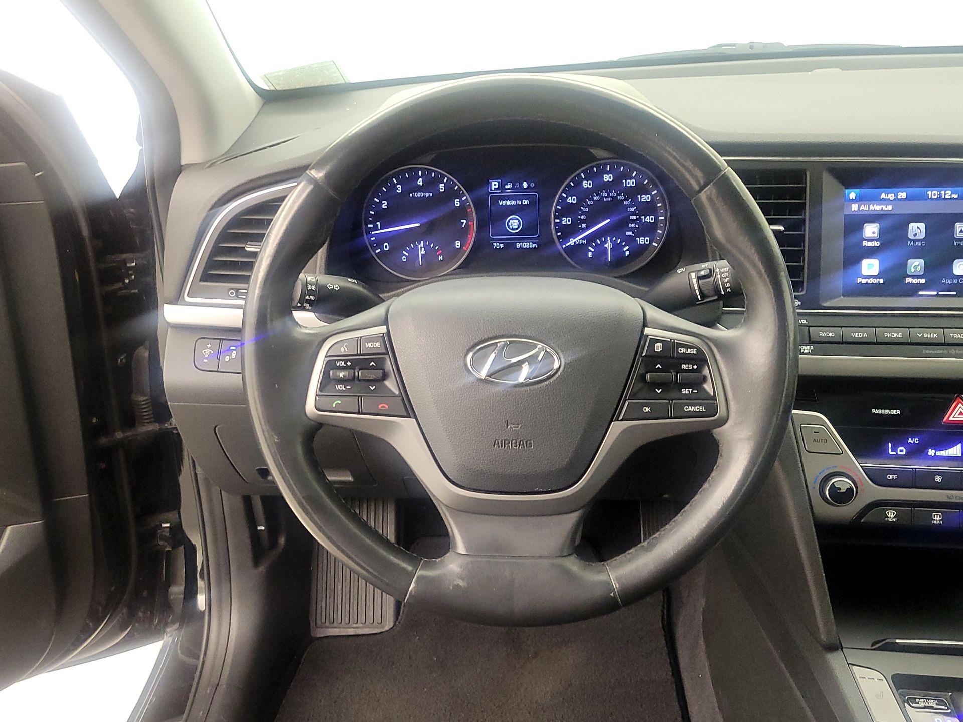 Thumbnail: 2018 Hyundai Elantra - 10