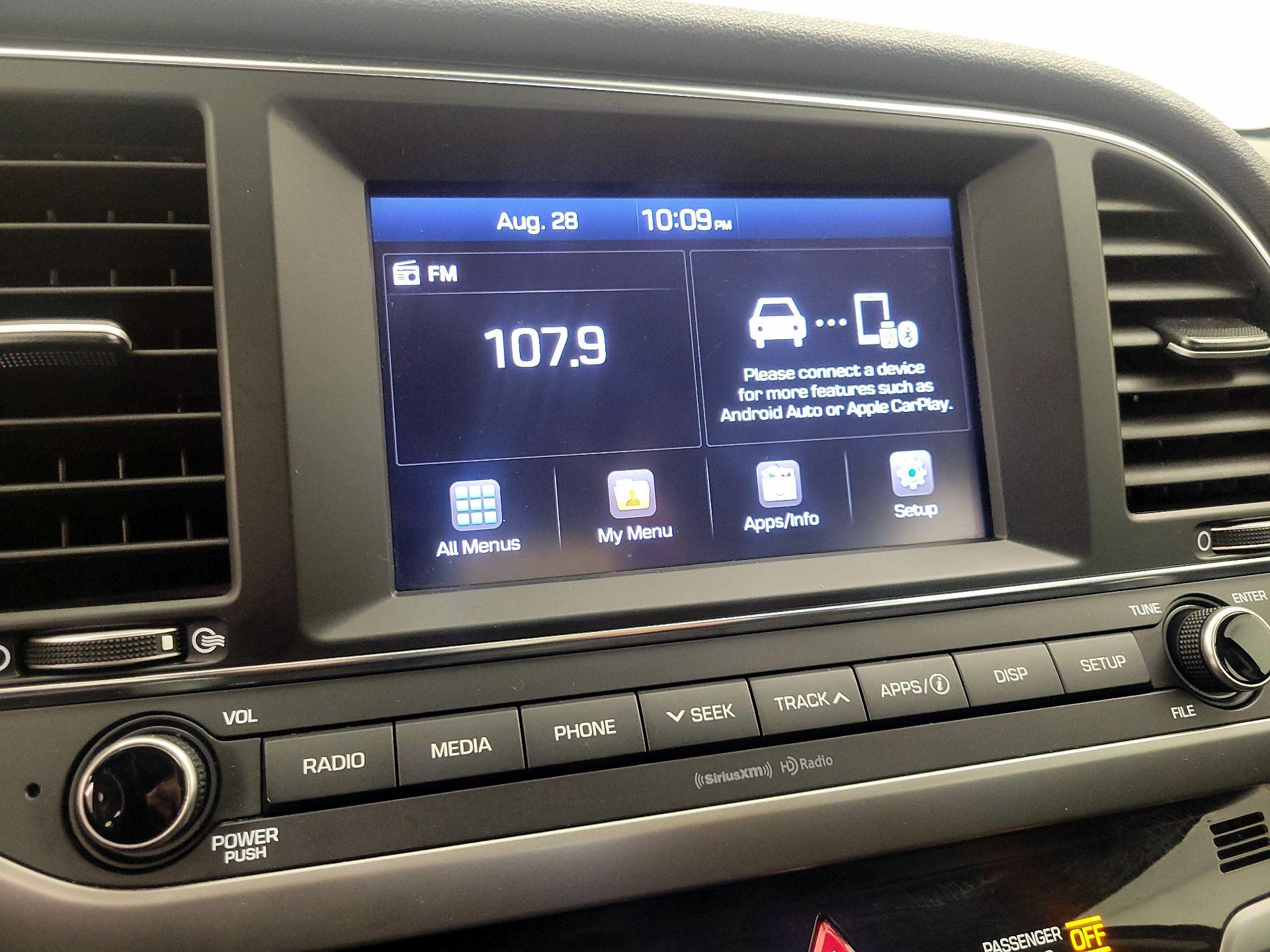 Thumbnail: 2018 Hyundai Elantra - 15