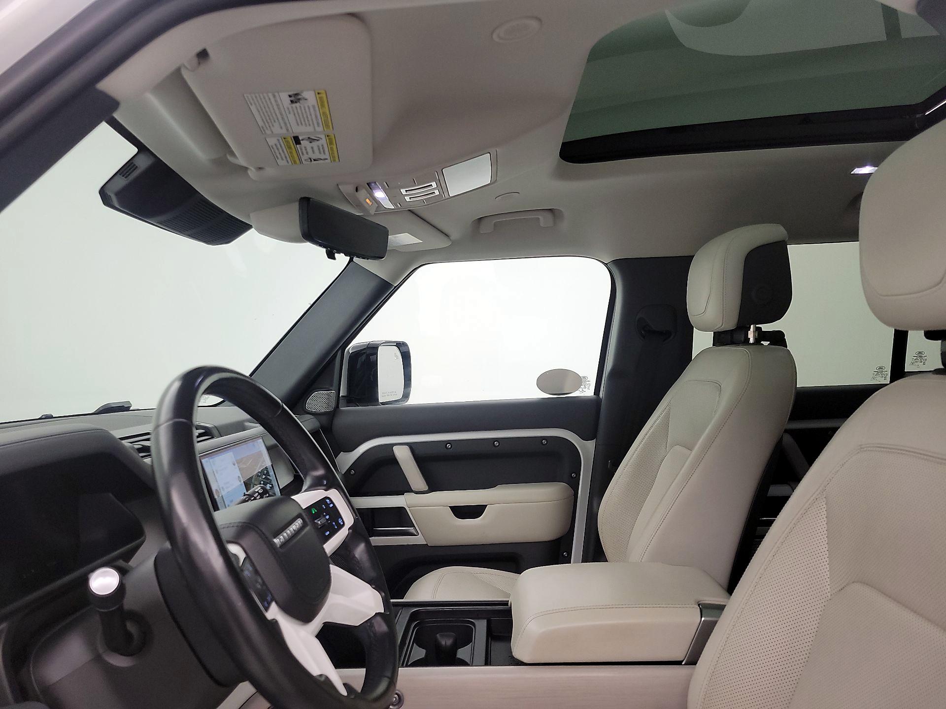 Thumbnail: 2023 Land Rover Defender - 19