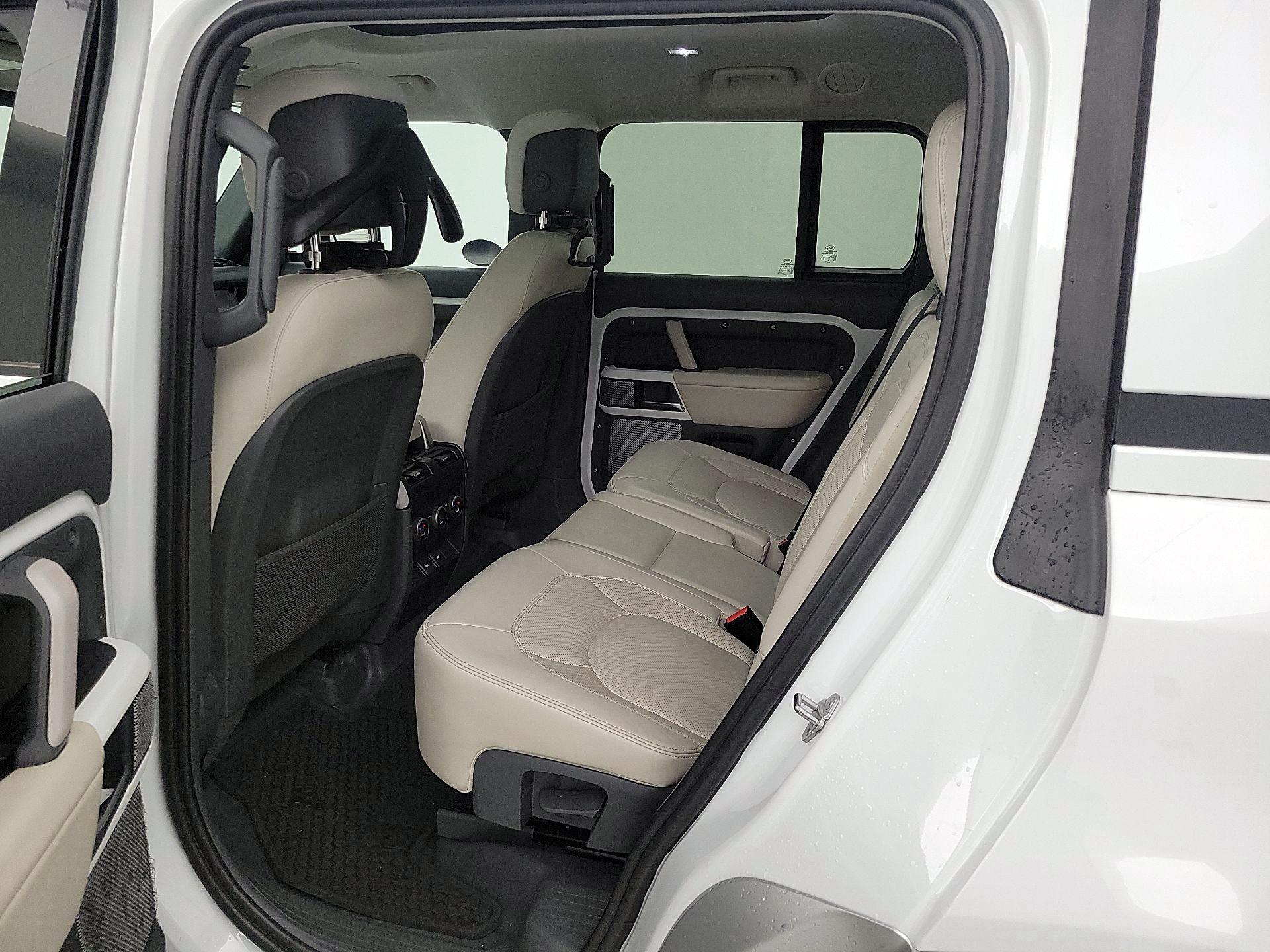 Thumbnail: 2023 Land Rover Defender - 20
