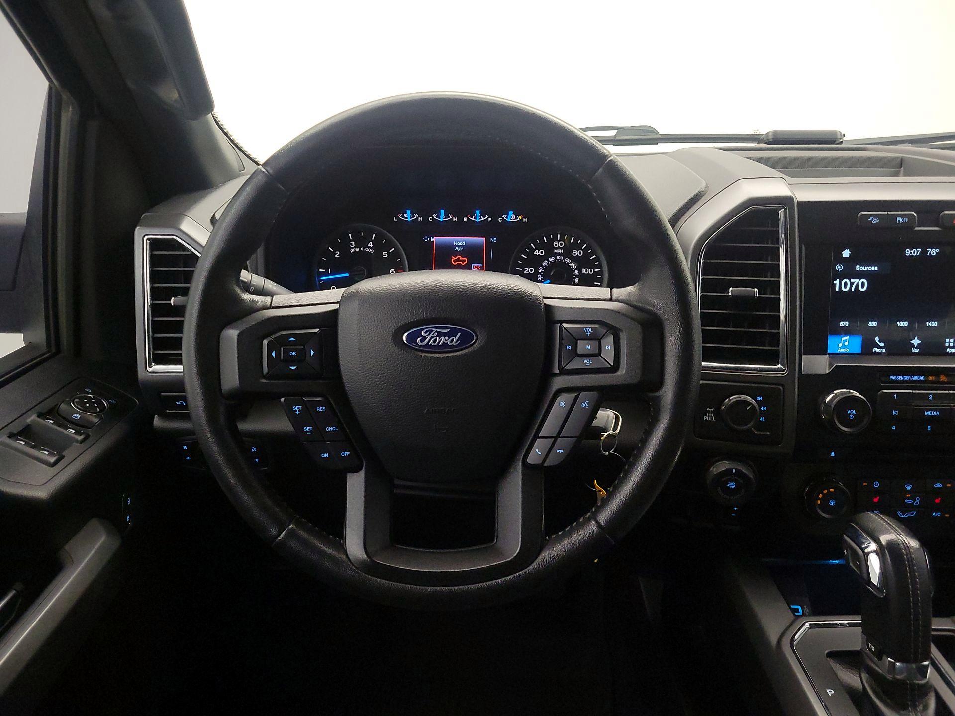 Thumbnail: 2017 Ford F-150 - 10