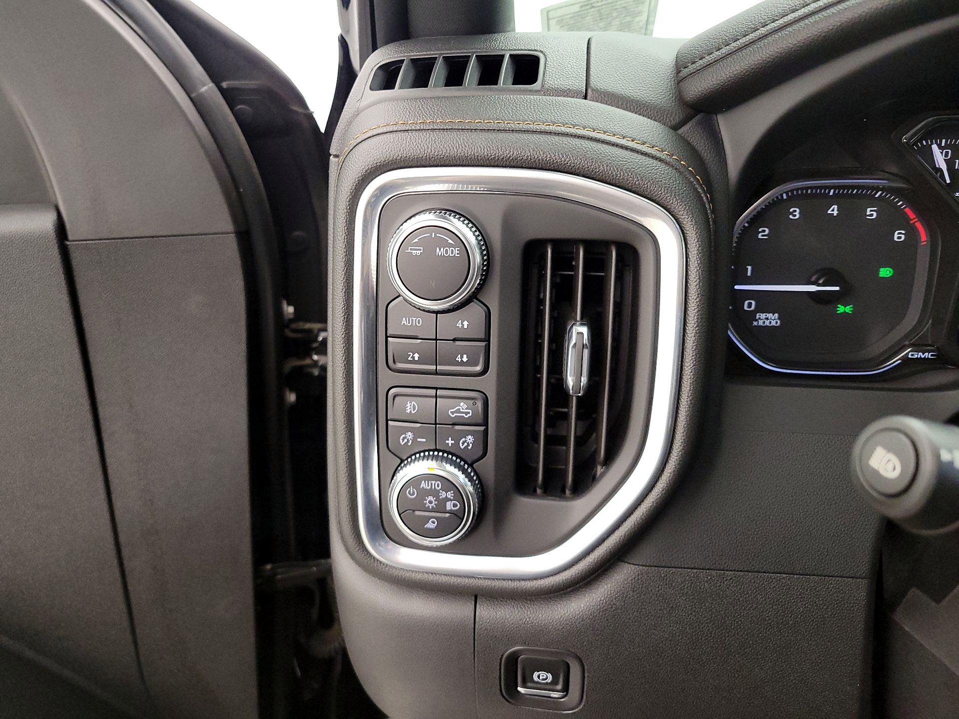 Thumbnail: 2022 GMC Sierra 1500 - 13
