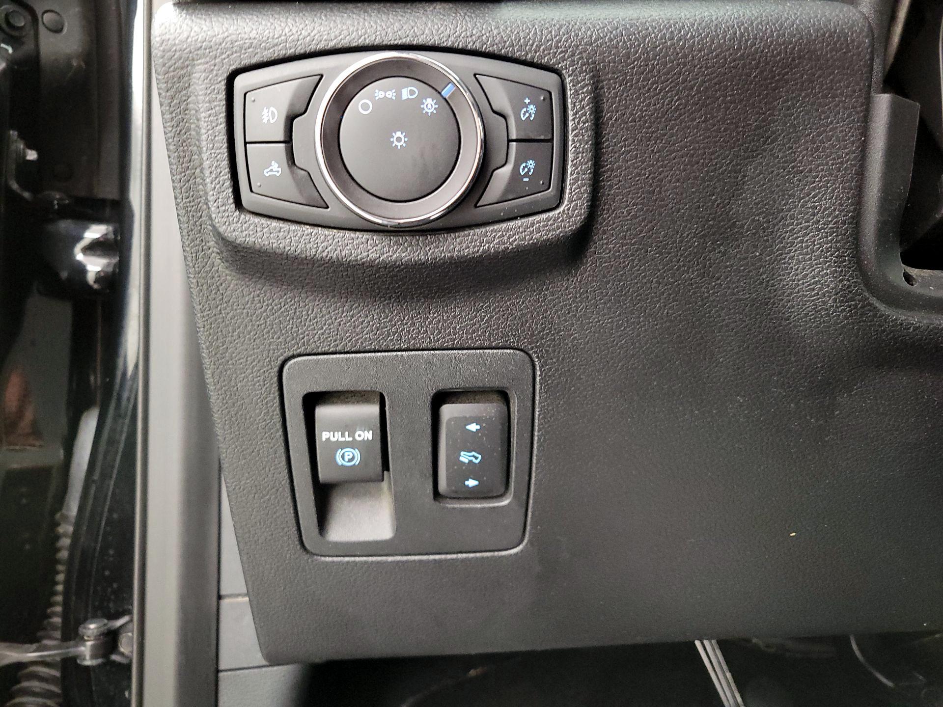 Thumbnail: 2018 Ford F-150 - 13