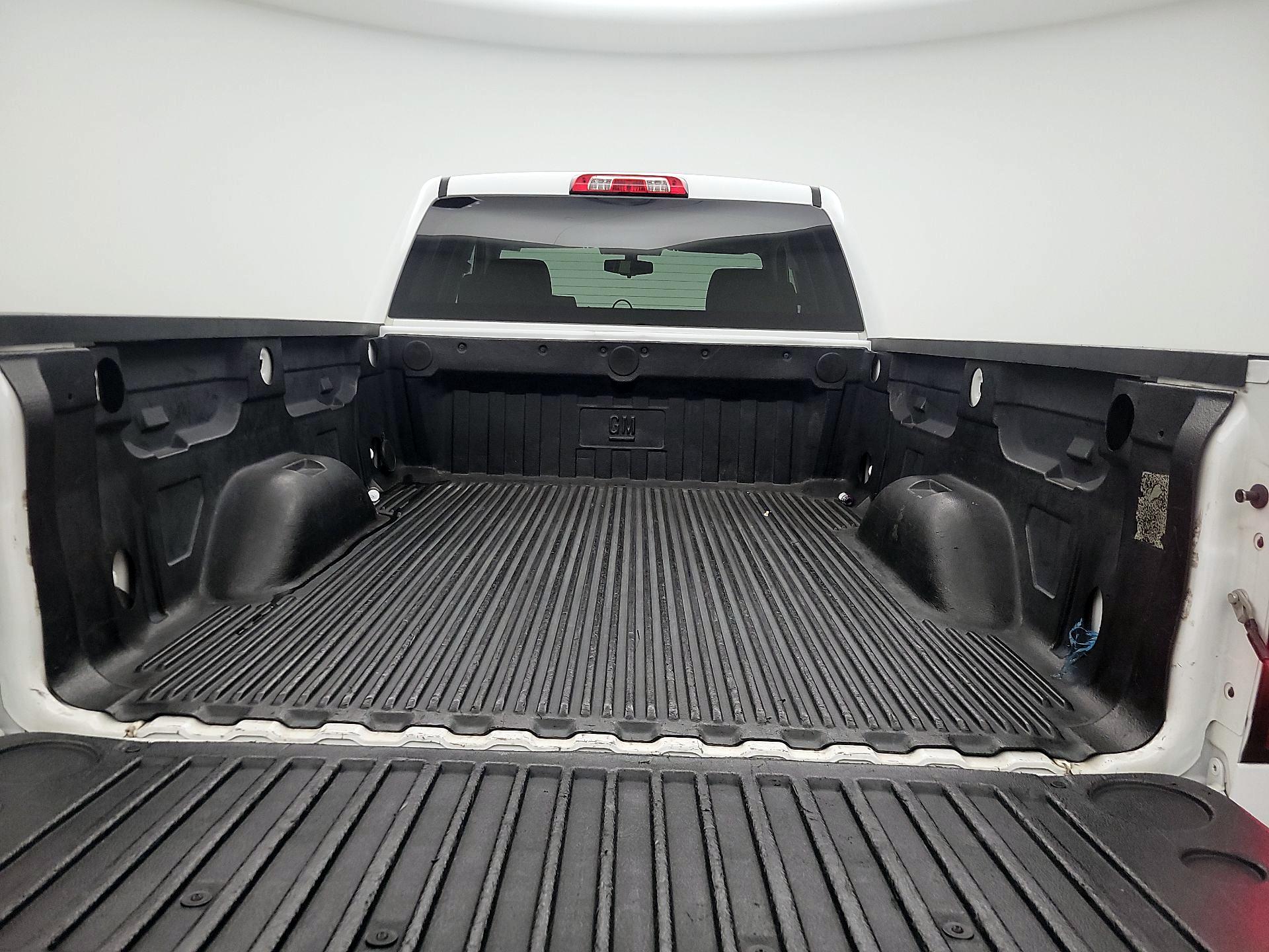 Thumbnail: 2015 Chevrolet Silverado 1500 - 20