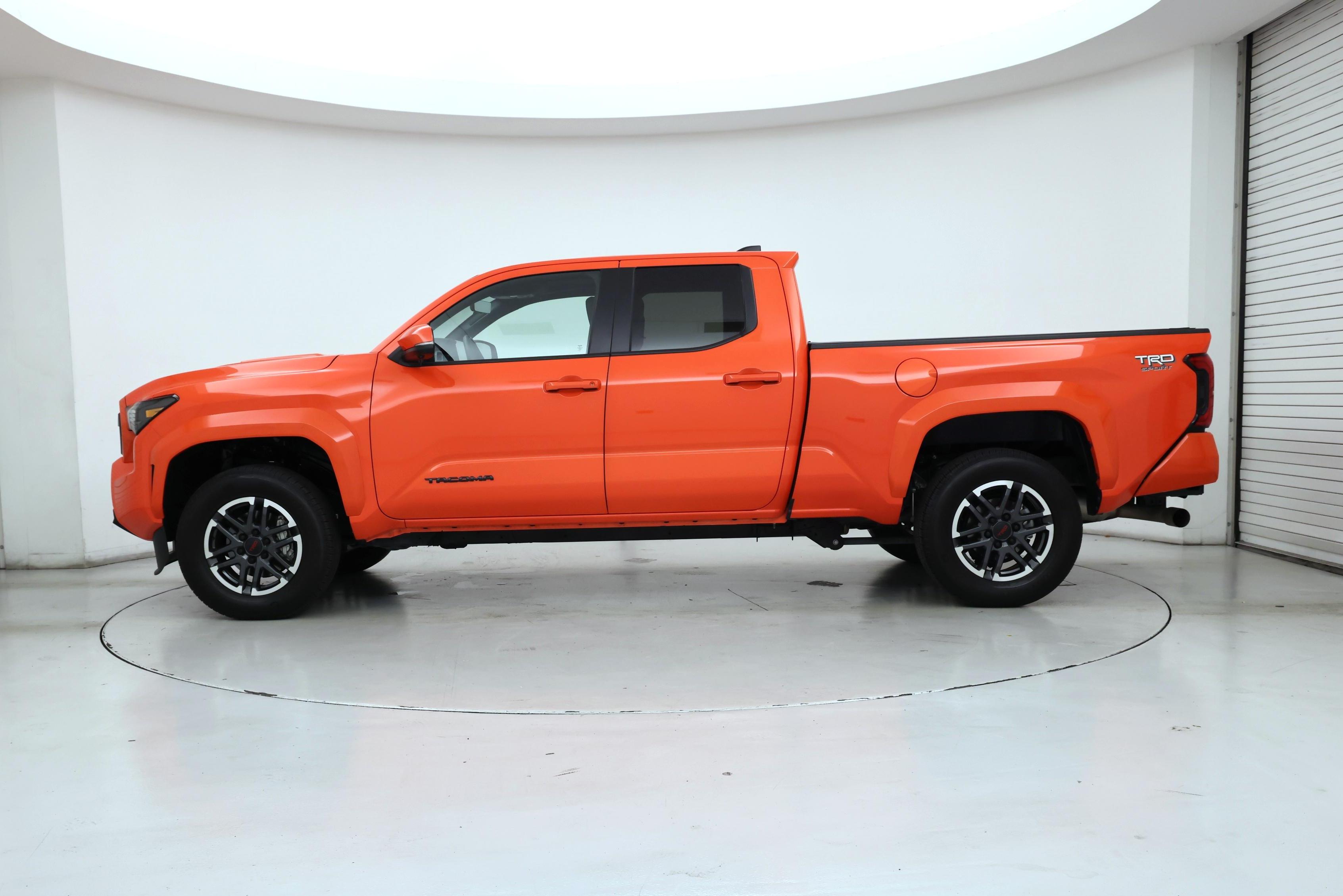 Thumbnail: 2024 Toyota Tacoma - 3