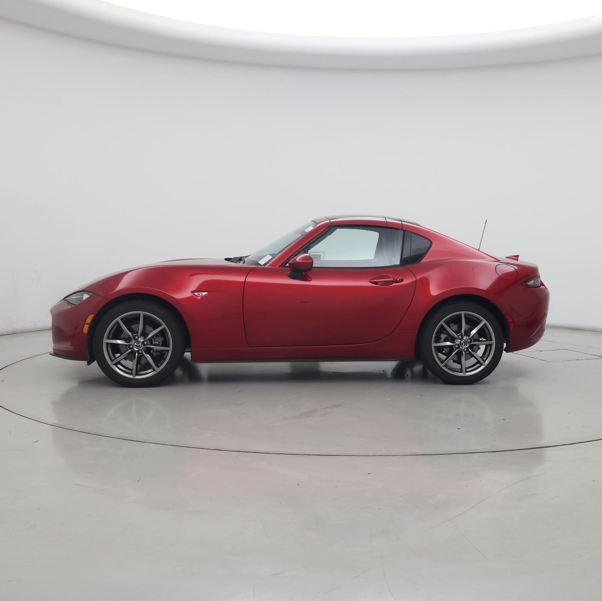 Thumbnail: 2020 Mazda MX-5 Miata - 3