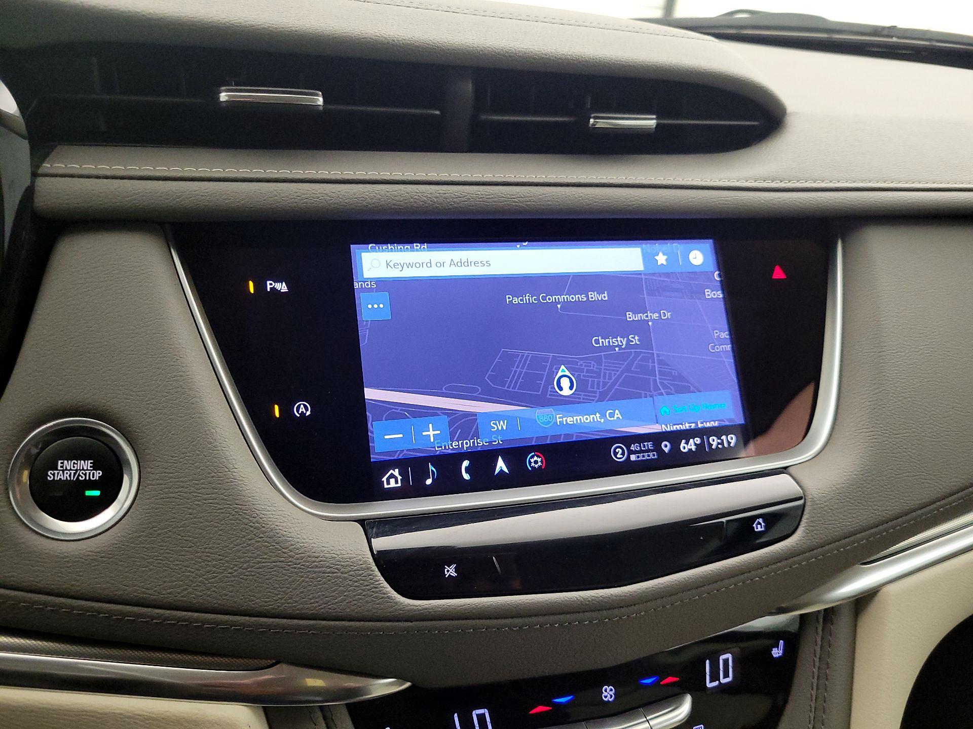 Thumbnail: 2022 Cadillac XT5 - 14