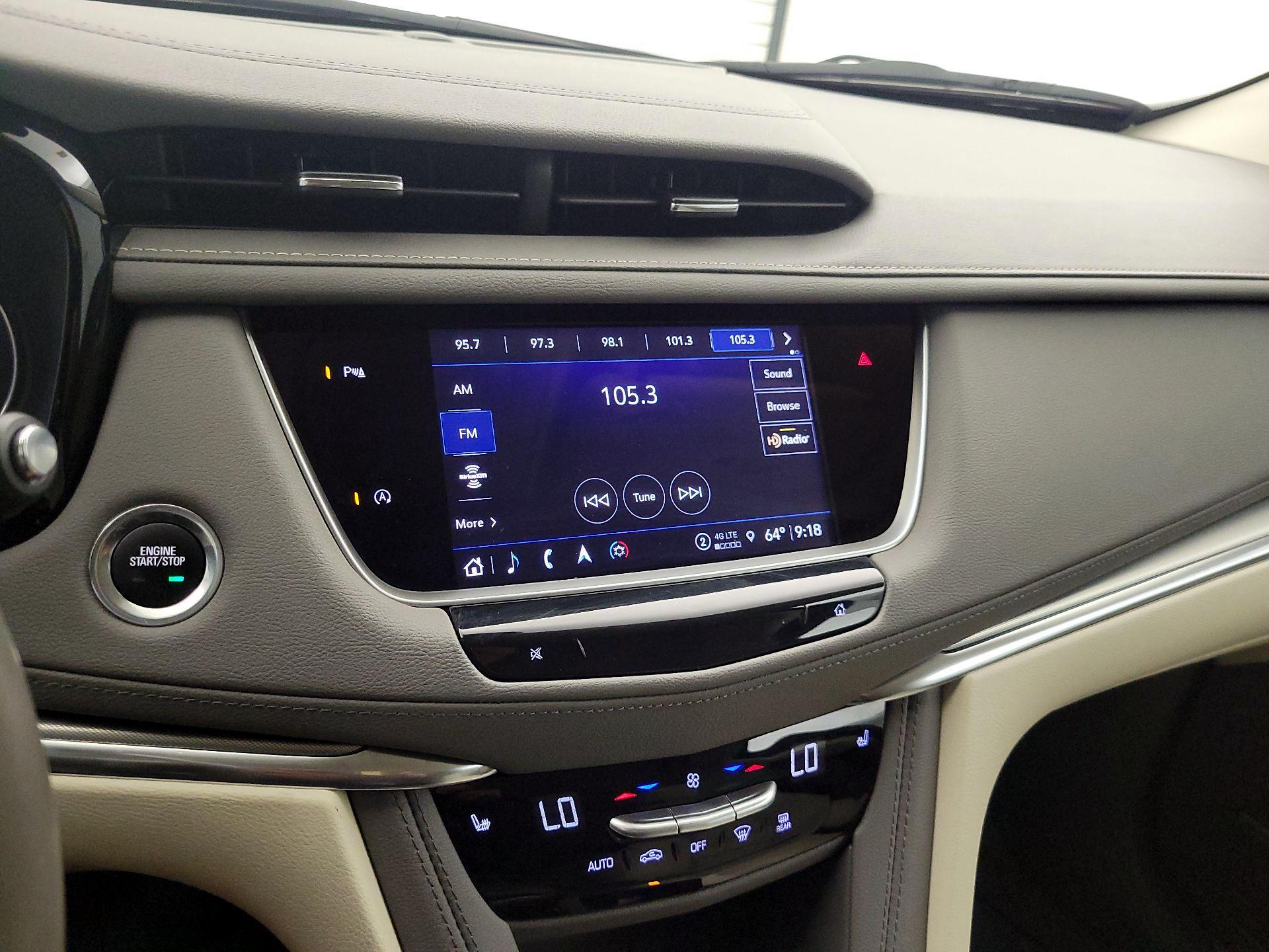 Thumbnail: 2022 Cadillac XT5 - 16