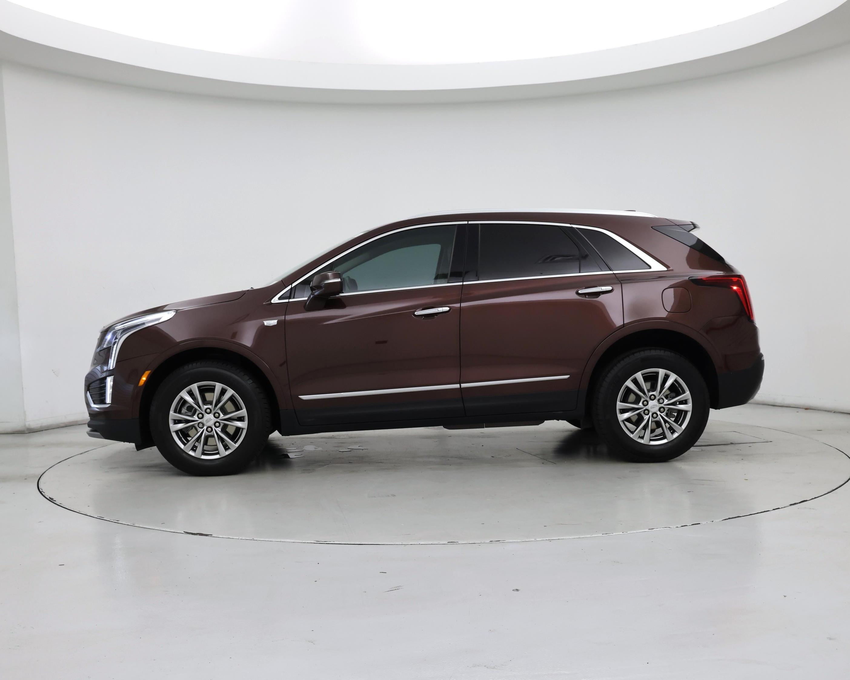Thumbnail: 2022 Cadillac XT5 - 3