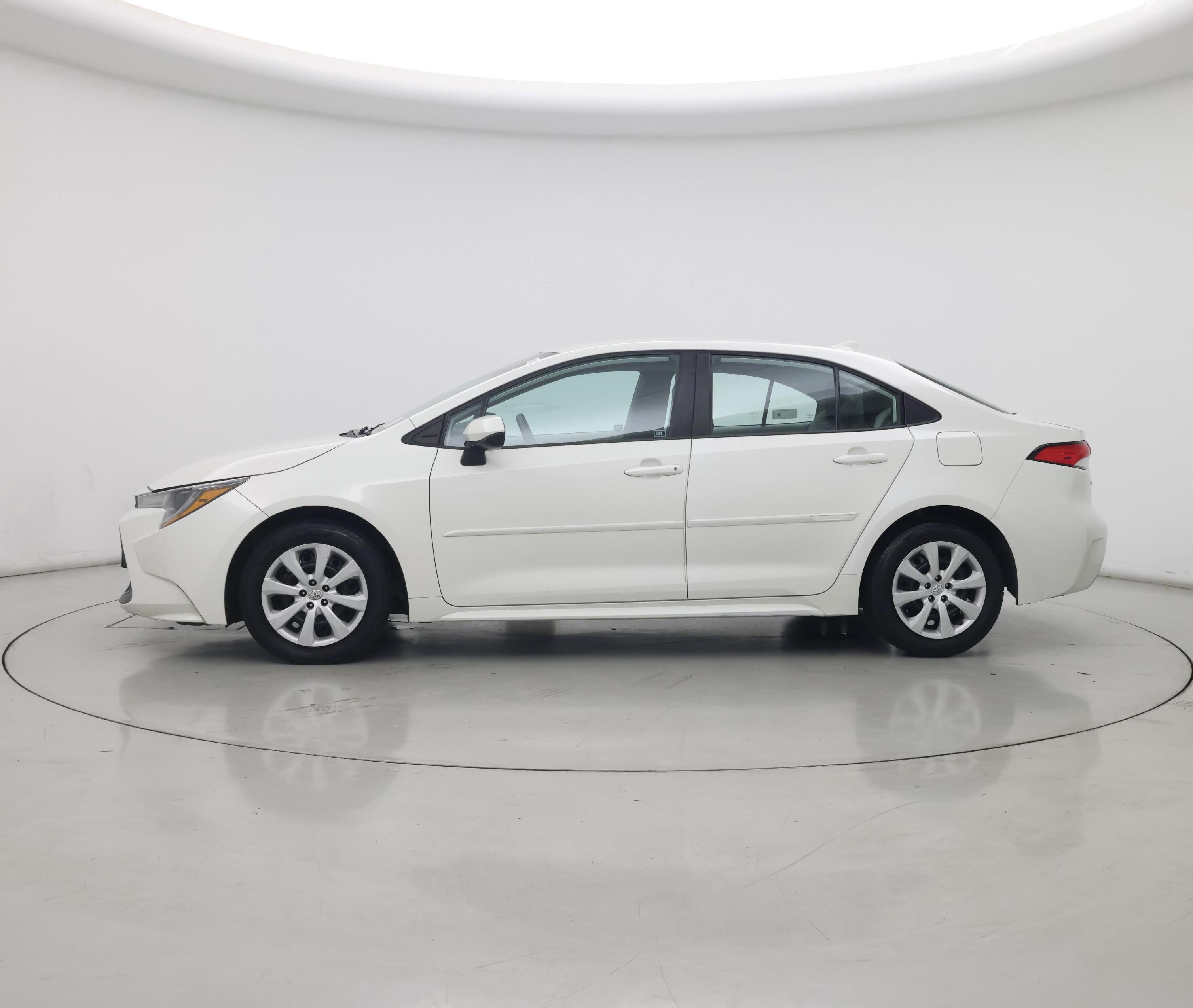Thumbnail: 2021 Toyota Corolla - 3
