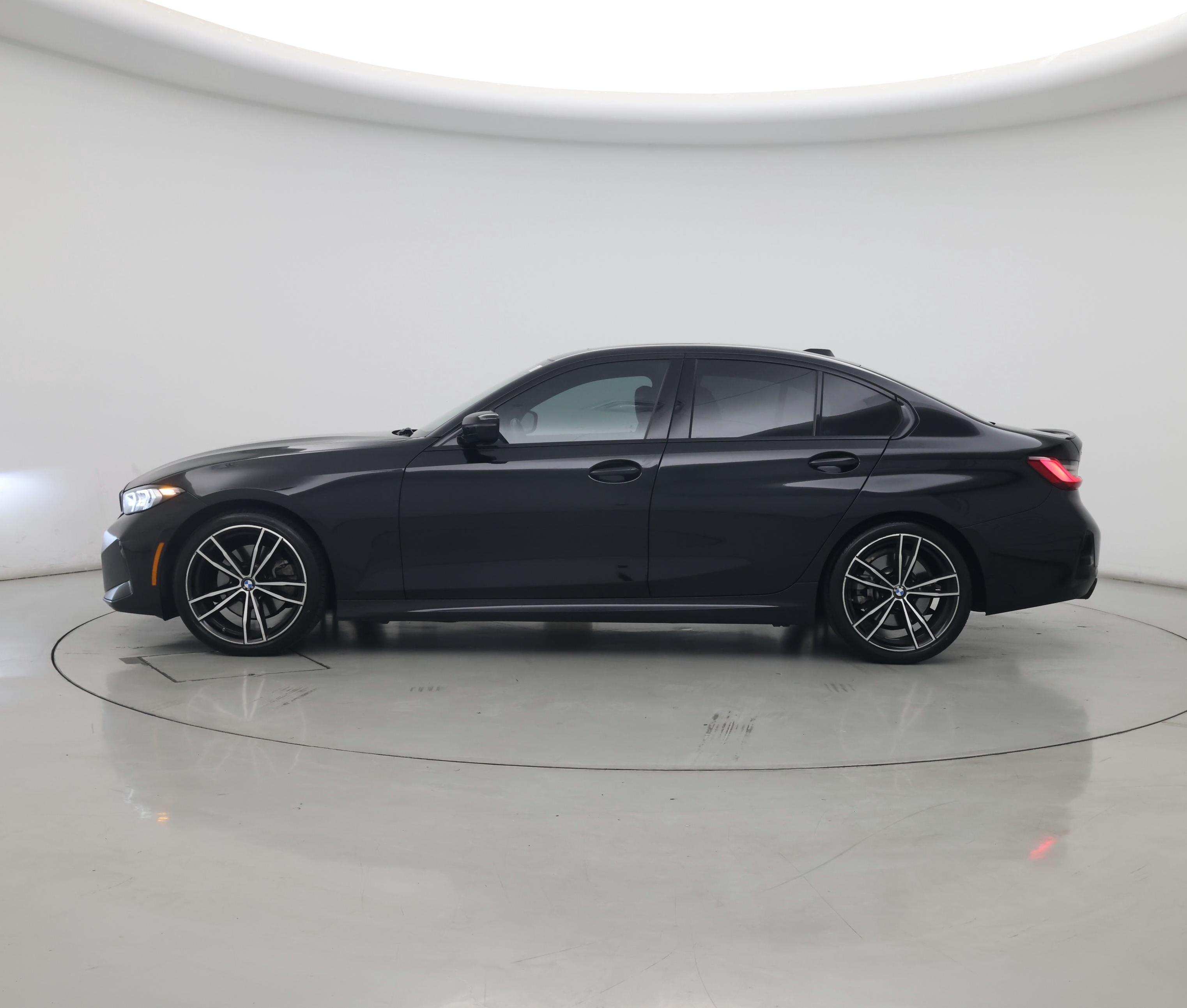 Thumbnail: 2023 BMW 3 Series - 3