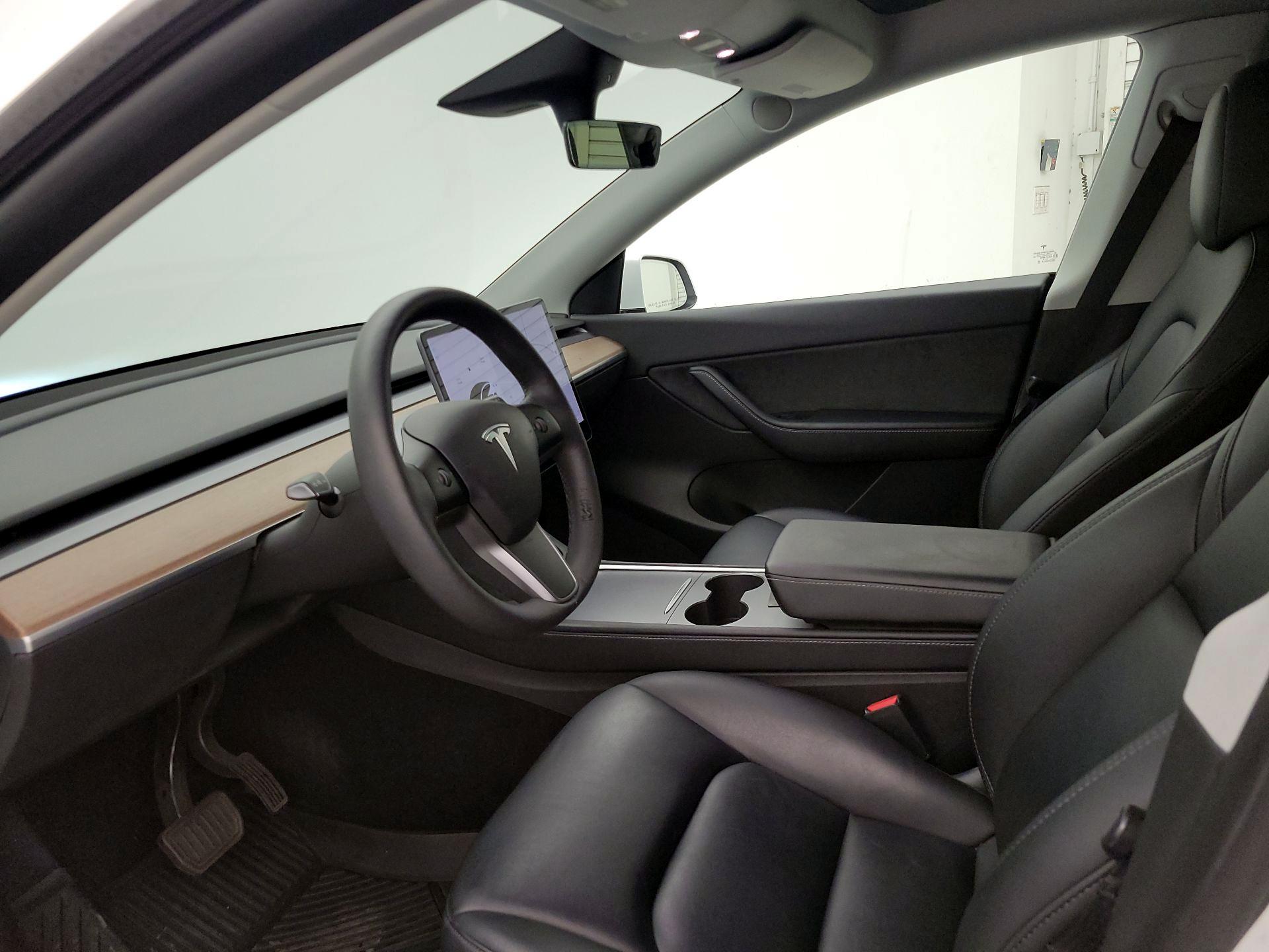 Thumbnail: 2022 Tesla Model Y - 11