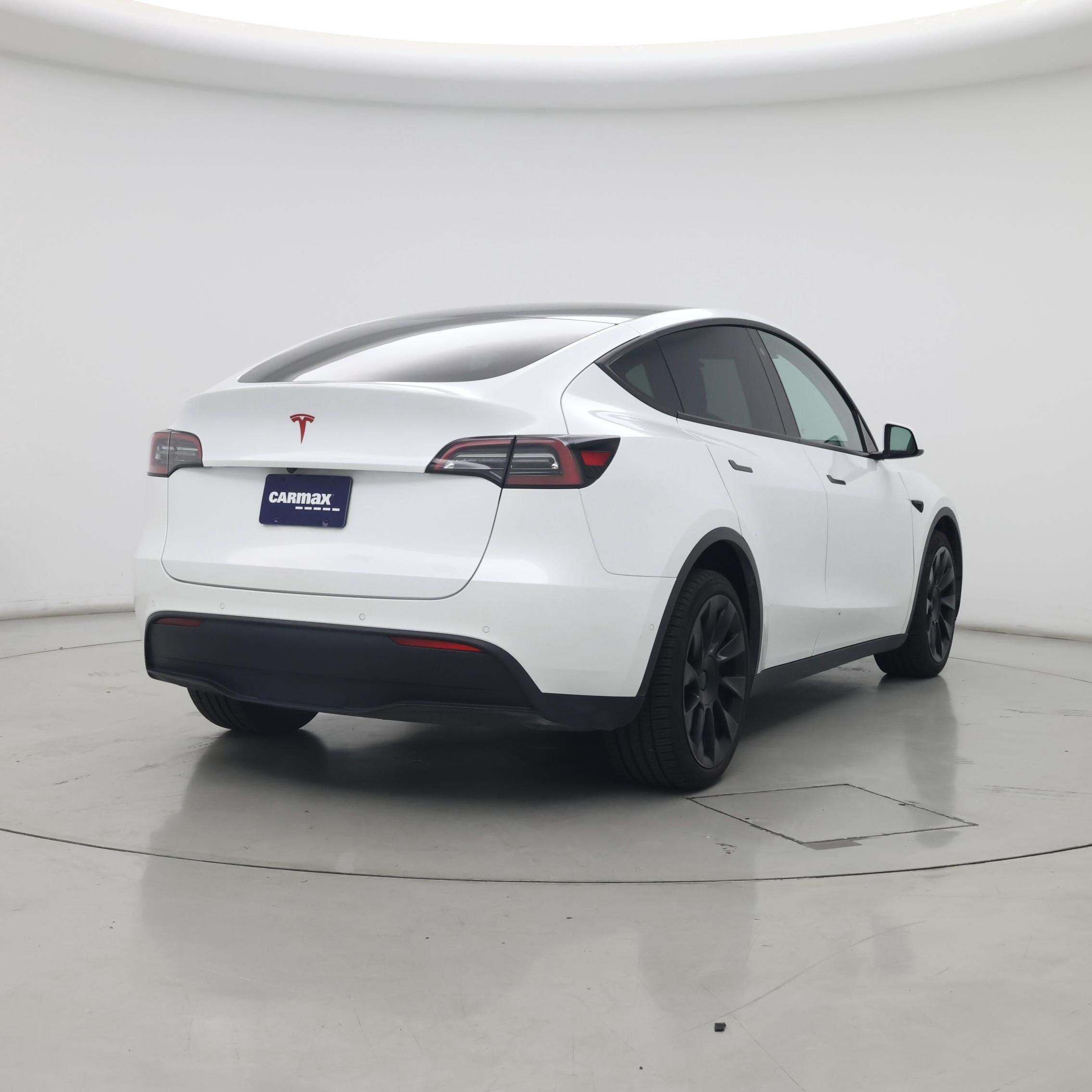 Thumbnail: 2022 Tesla Model Y - 8