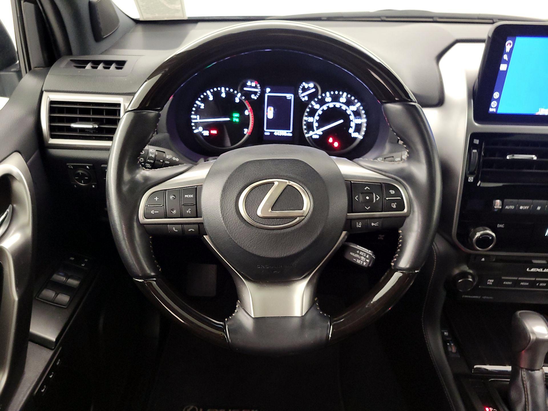 Thumbnail: 2022 Lexus GX - 10
