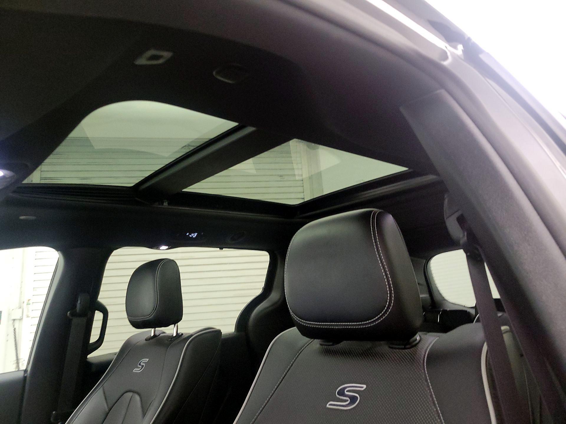 Thumbnail: 2019 Chrysler Pacifica - 19