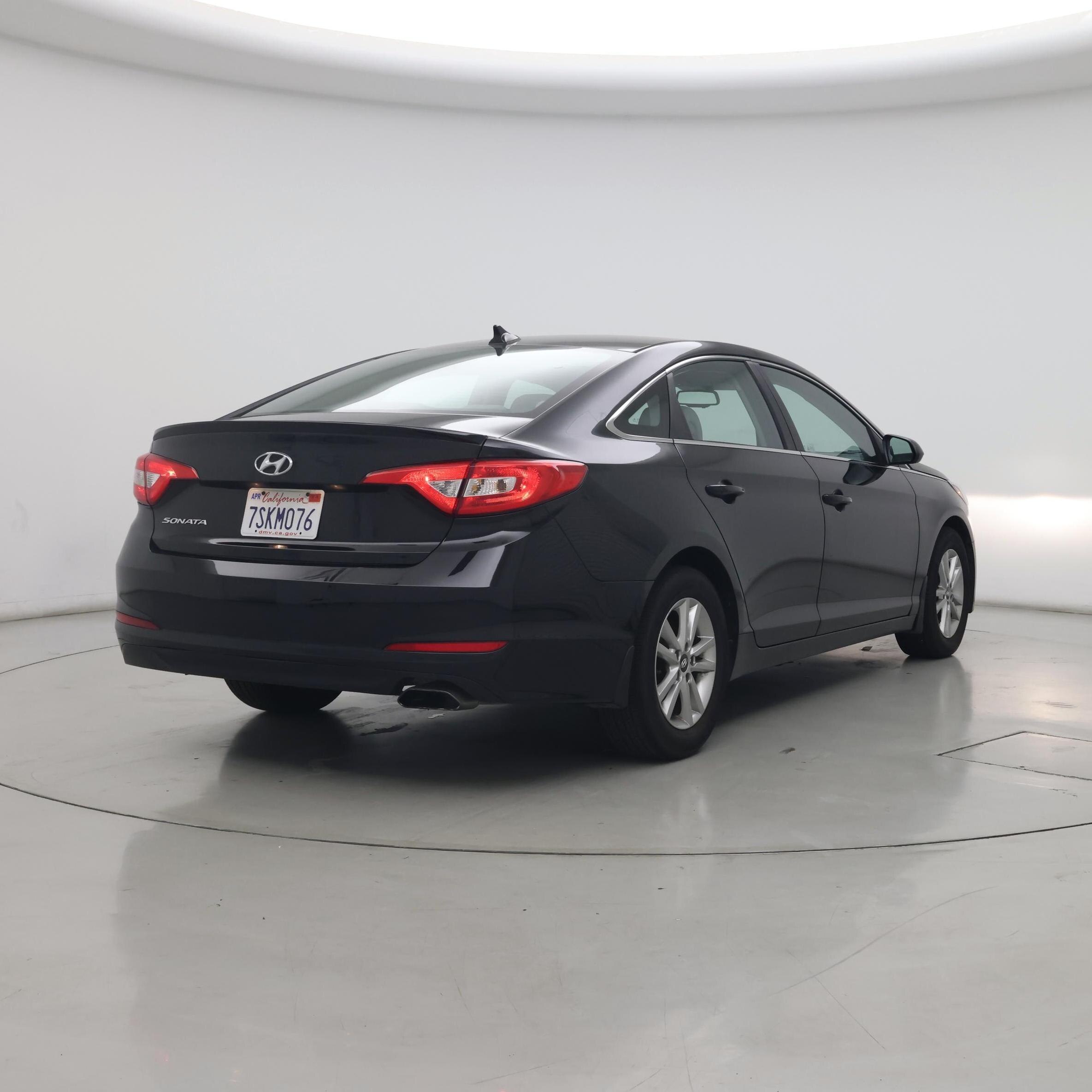 Thumbnail: 2016 Hyundai Sonata - 8