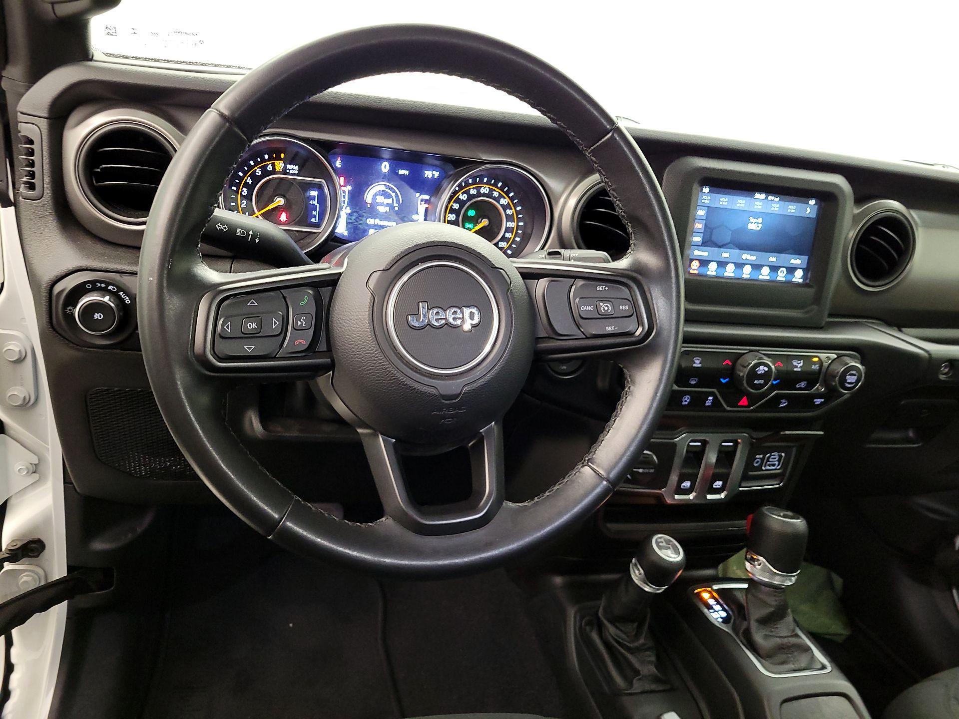 Thumbnail: 2021 Jeep Wrangler - 10