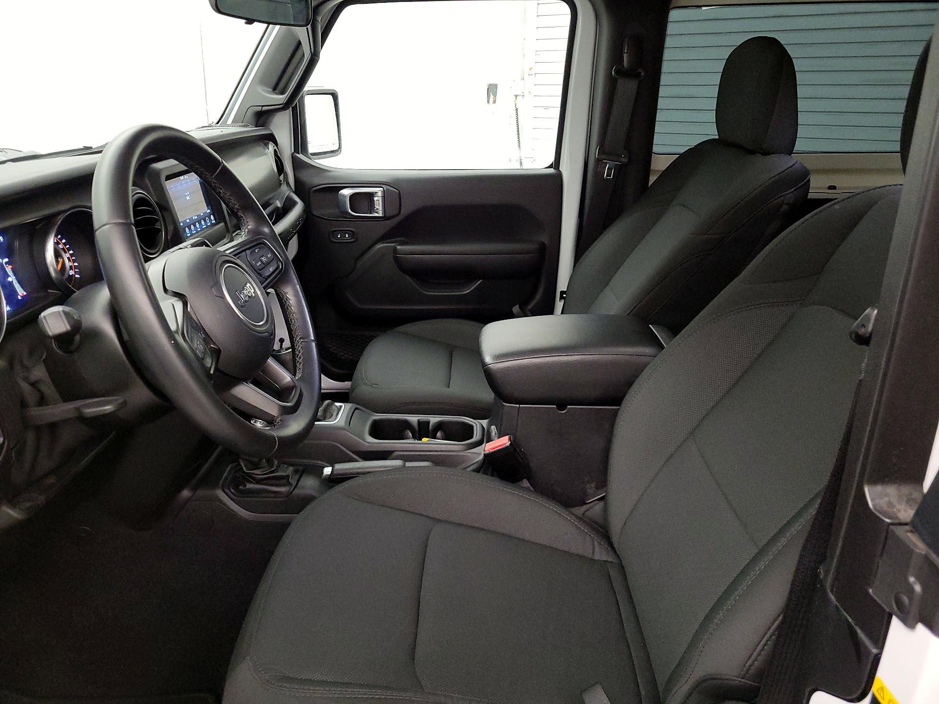Thumbnail: 2021 Jeep Wrangler - 11
