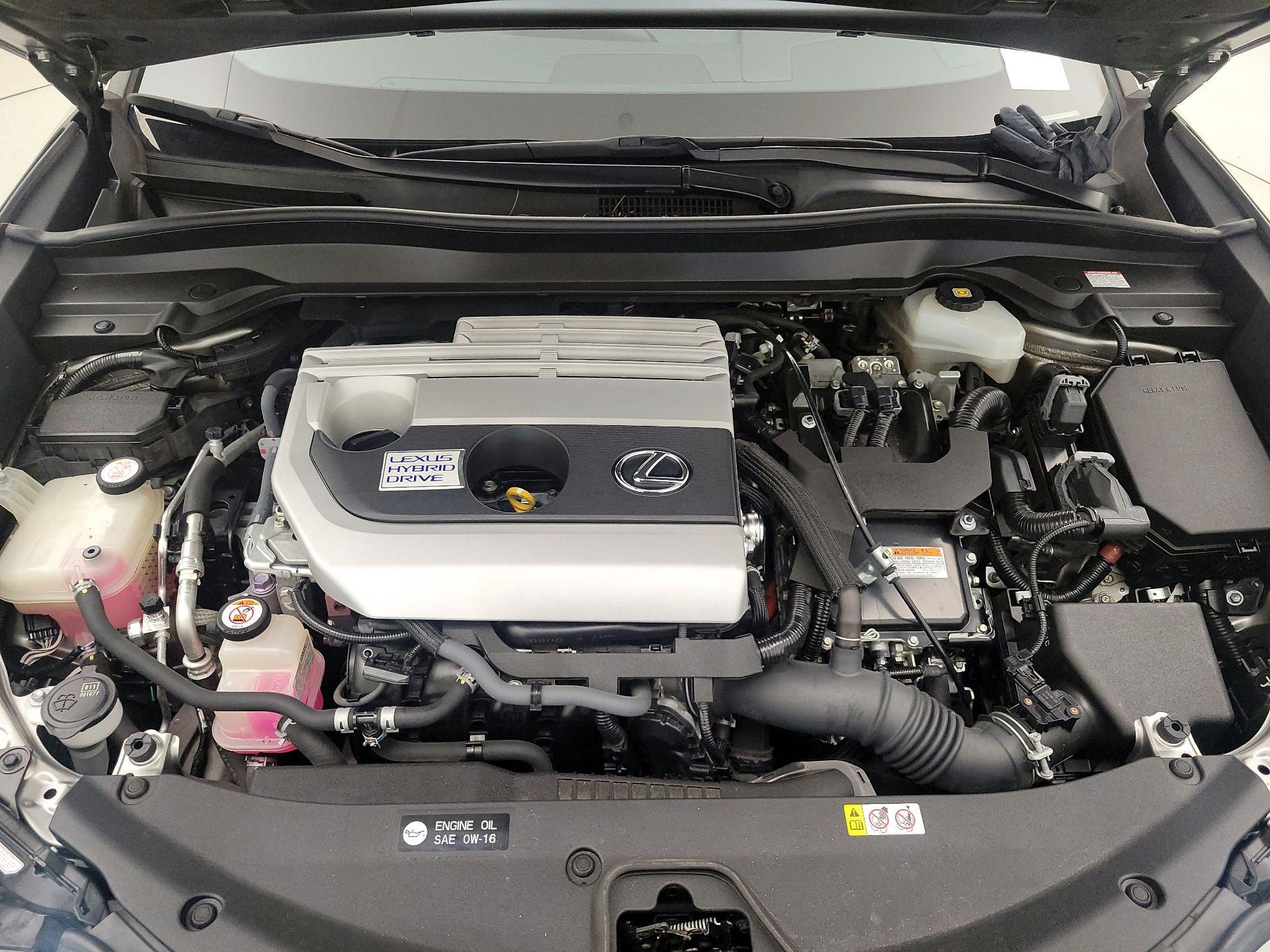 Thumbnail: 2019 Lexus UX - 19
