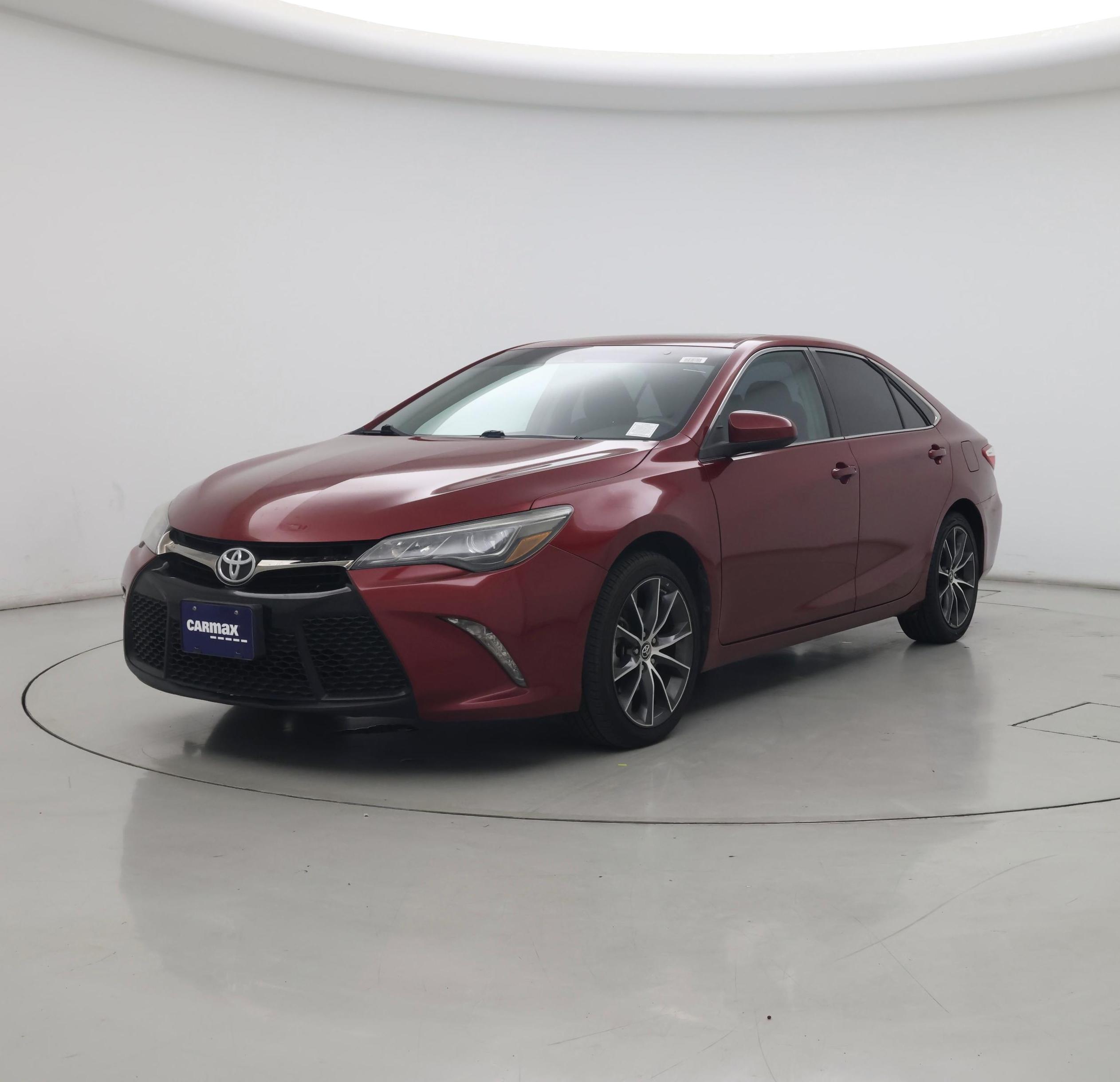 Thumbnail: 2015 Toyota Camry - 4