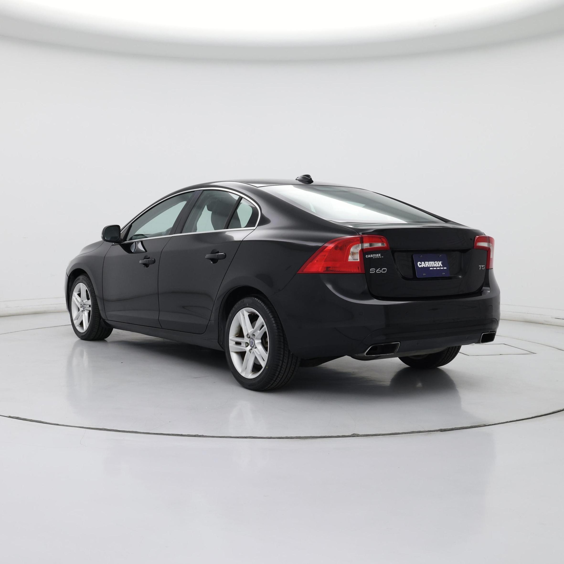 Thumbnail: 2015 Volvo S60 - 2