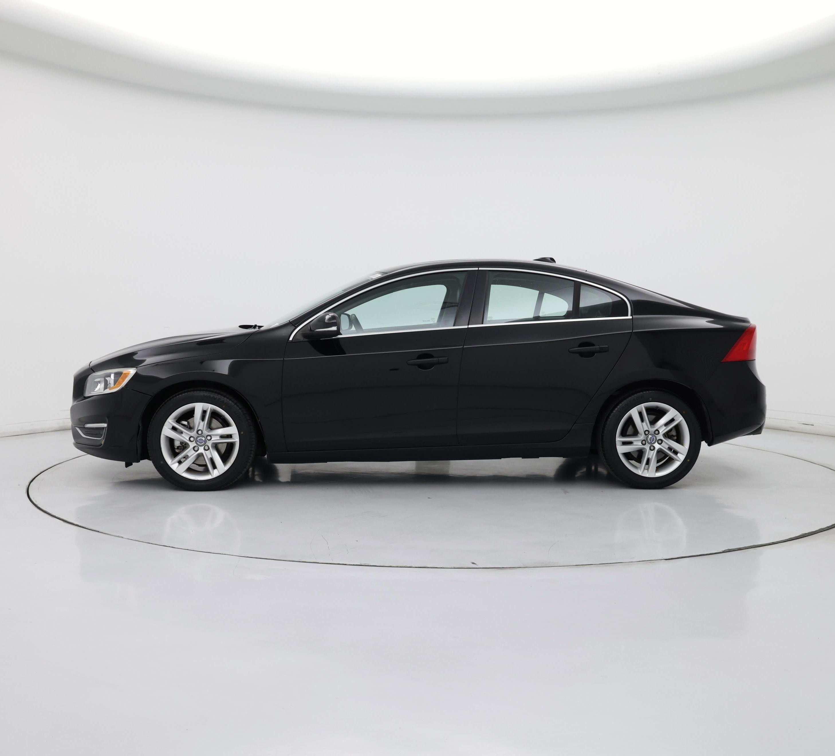 Thumbnail: 2015 Volvo S60 - 3