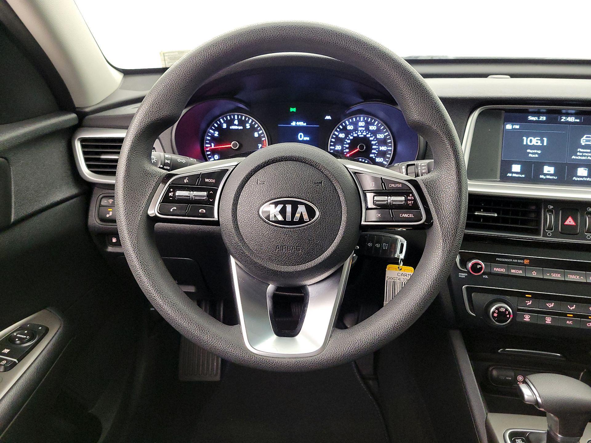 Thumbnail: 2019 Kia Optima - 10