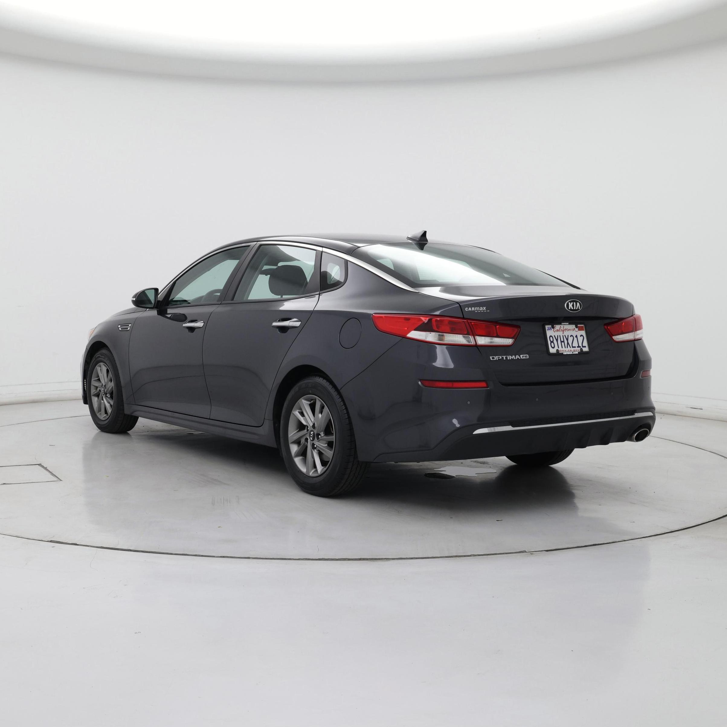 Thumbnail: 2019 Kia Optima - 2