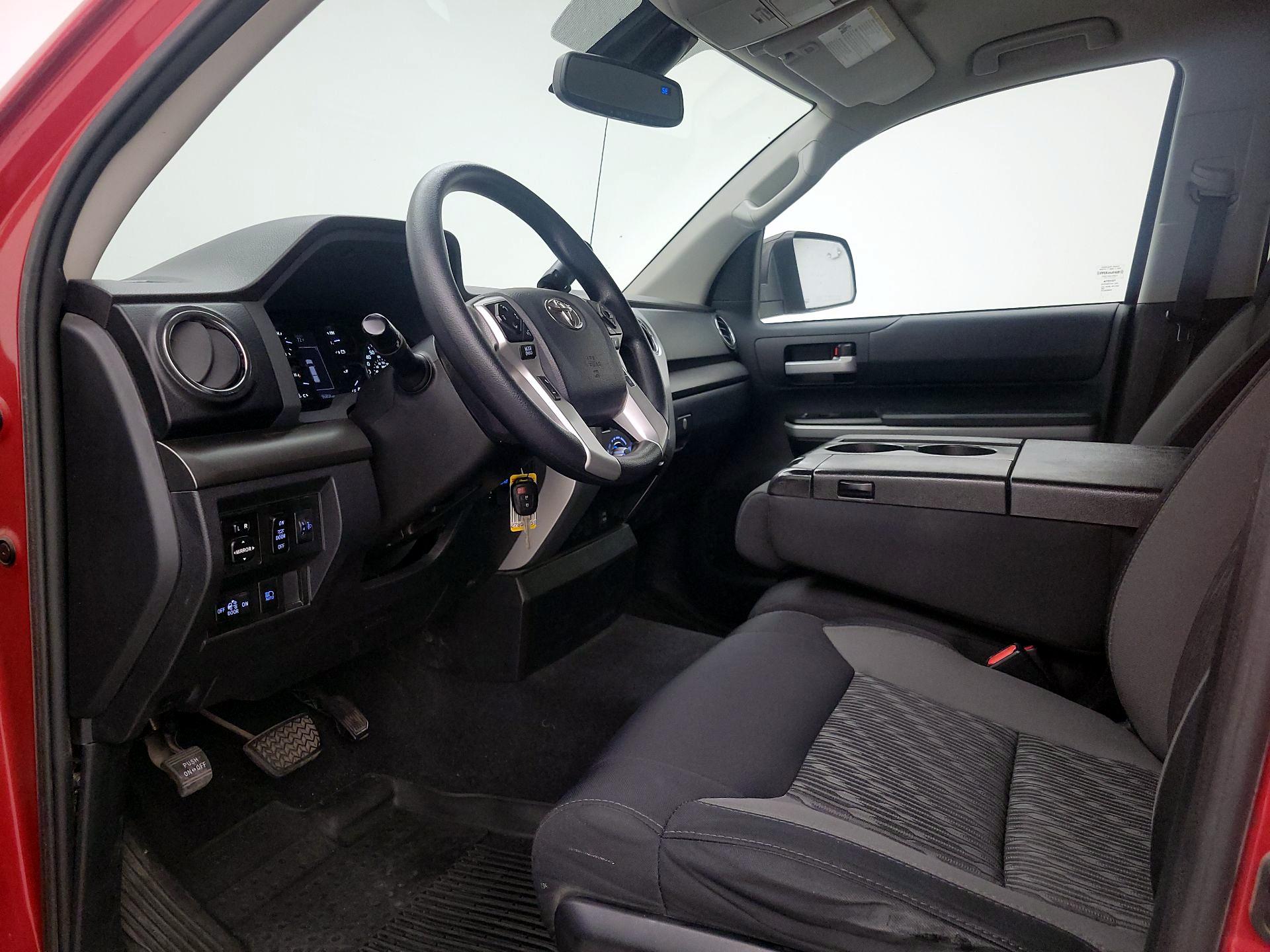 Thumbnail: 2019 Toyota Tundra - 11