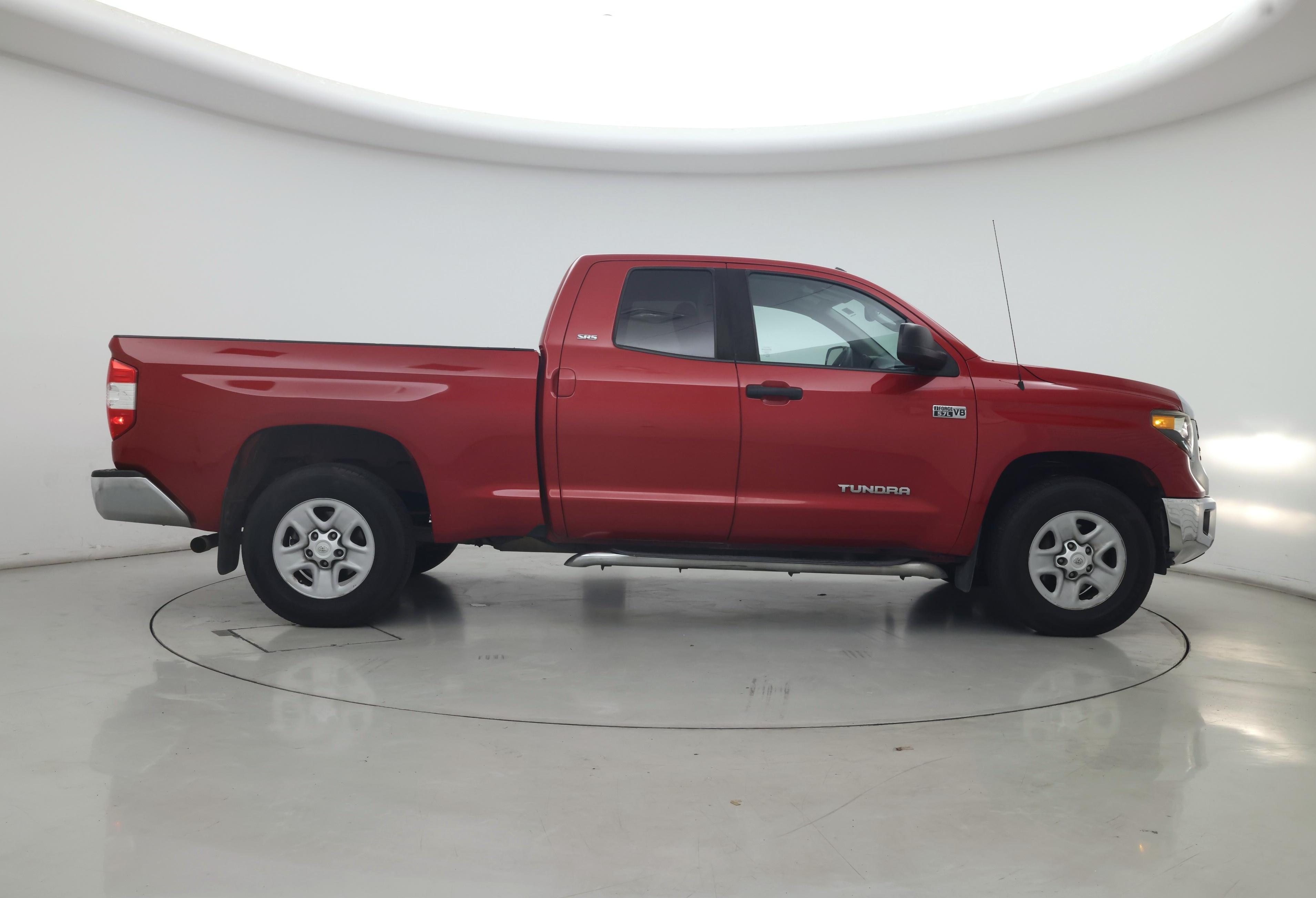 Thumbnail: 2019 Toyota Tundra - 7