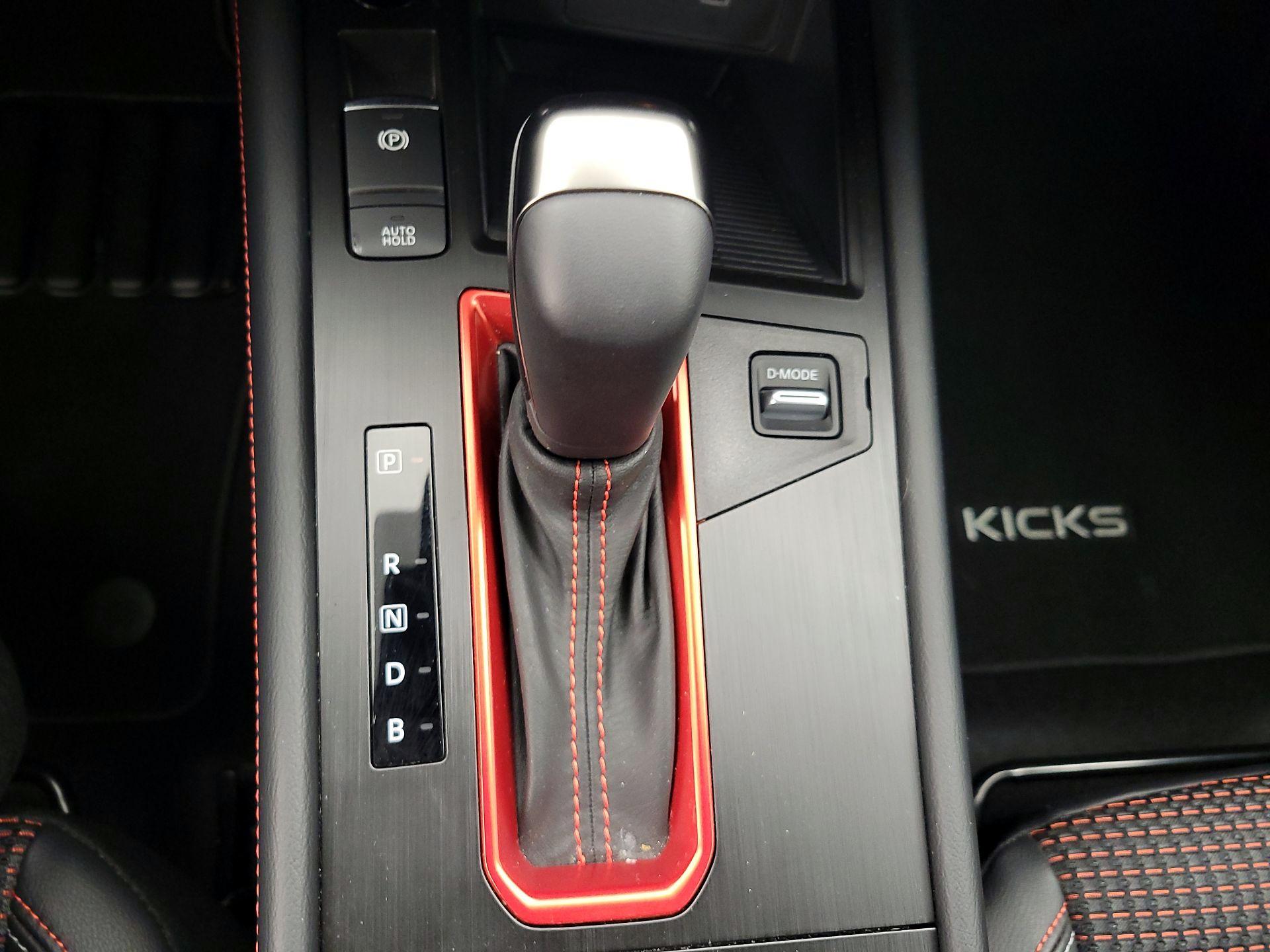 Thumbnail: 2025 Nissan Kicks - 17