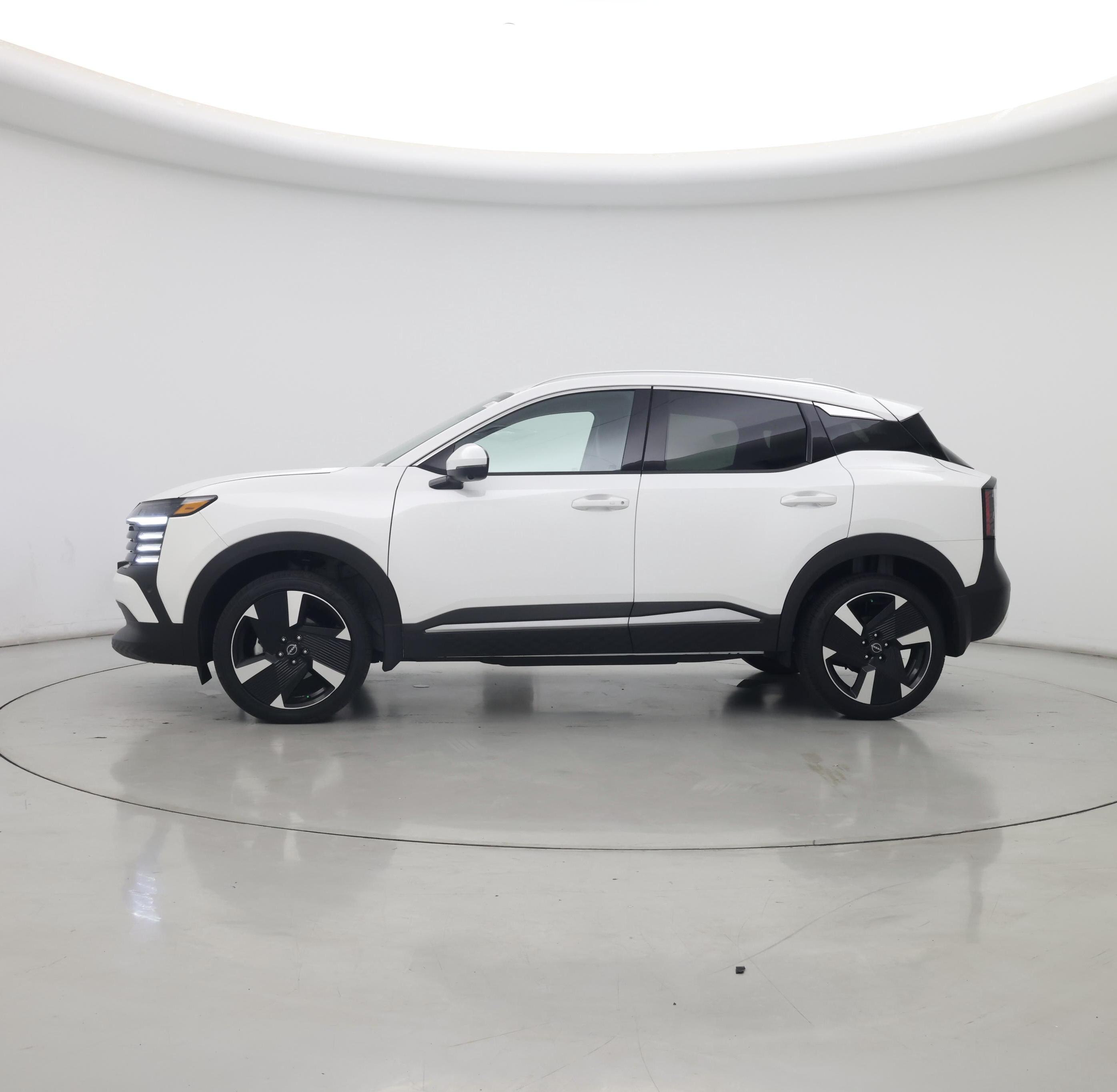 Thumbnail: 2025 Nissan Kicks - 3