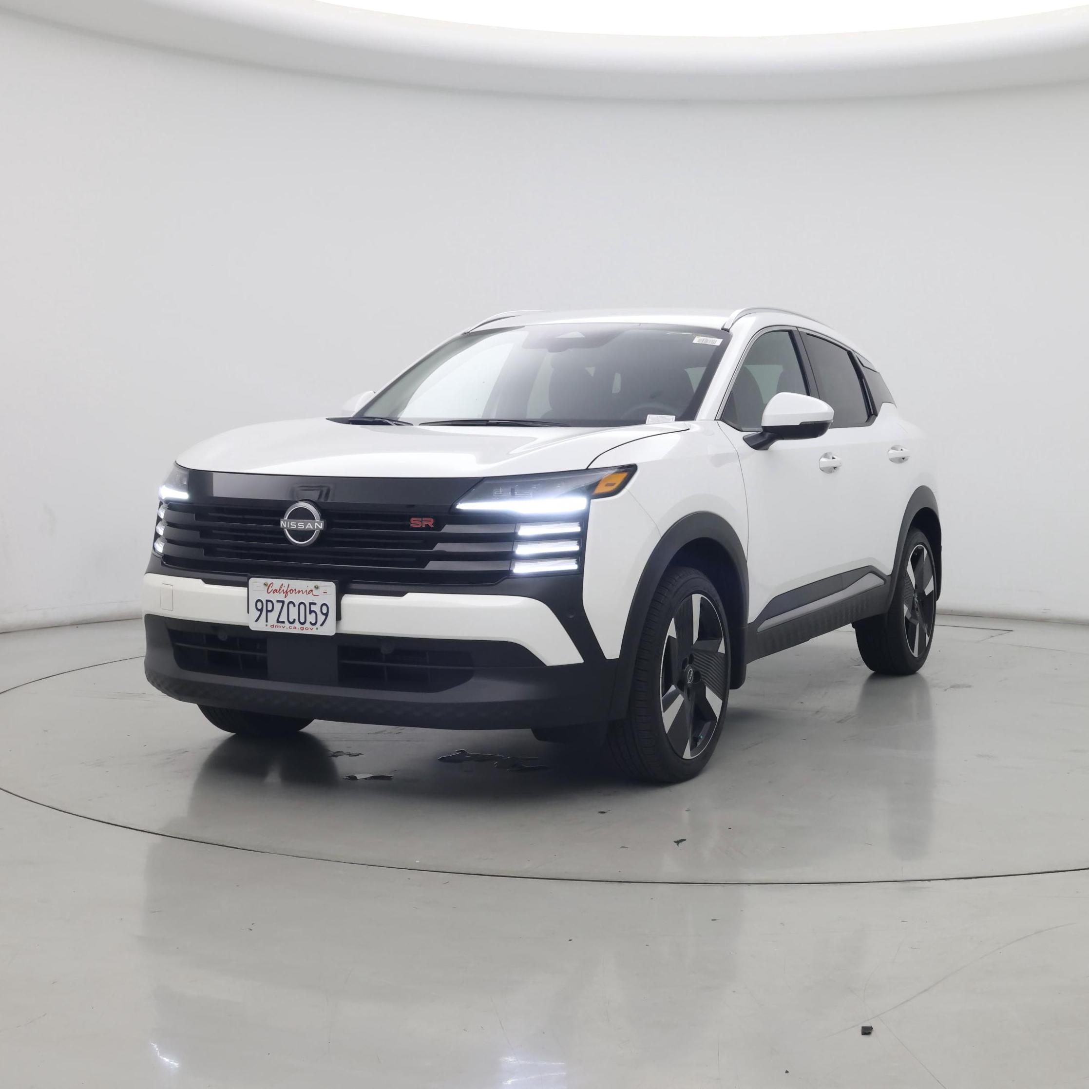 Thumbnail: 2025 Nissan Kicks - 4