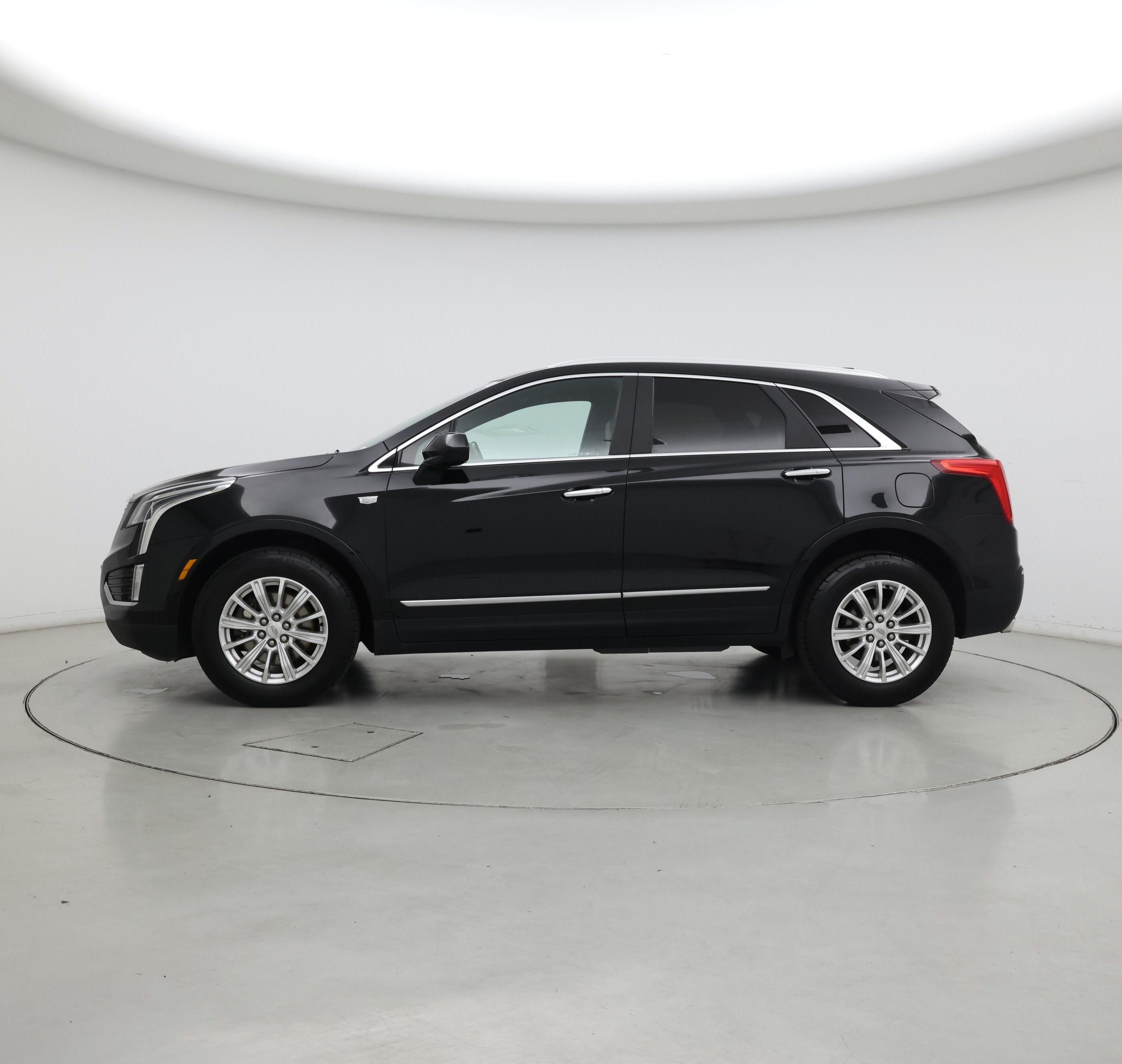 Thumbnail: 2018 Cadillac XT5 - 3