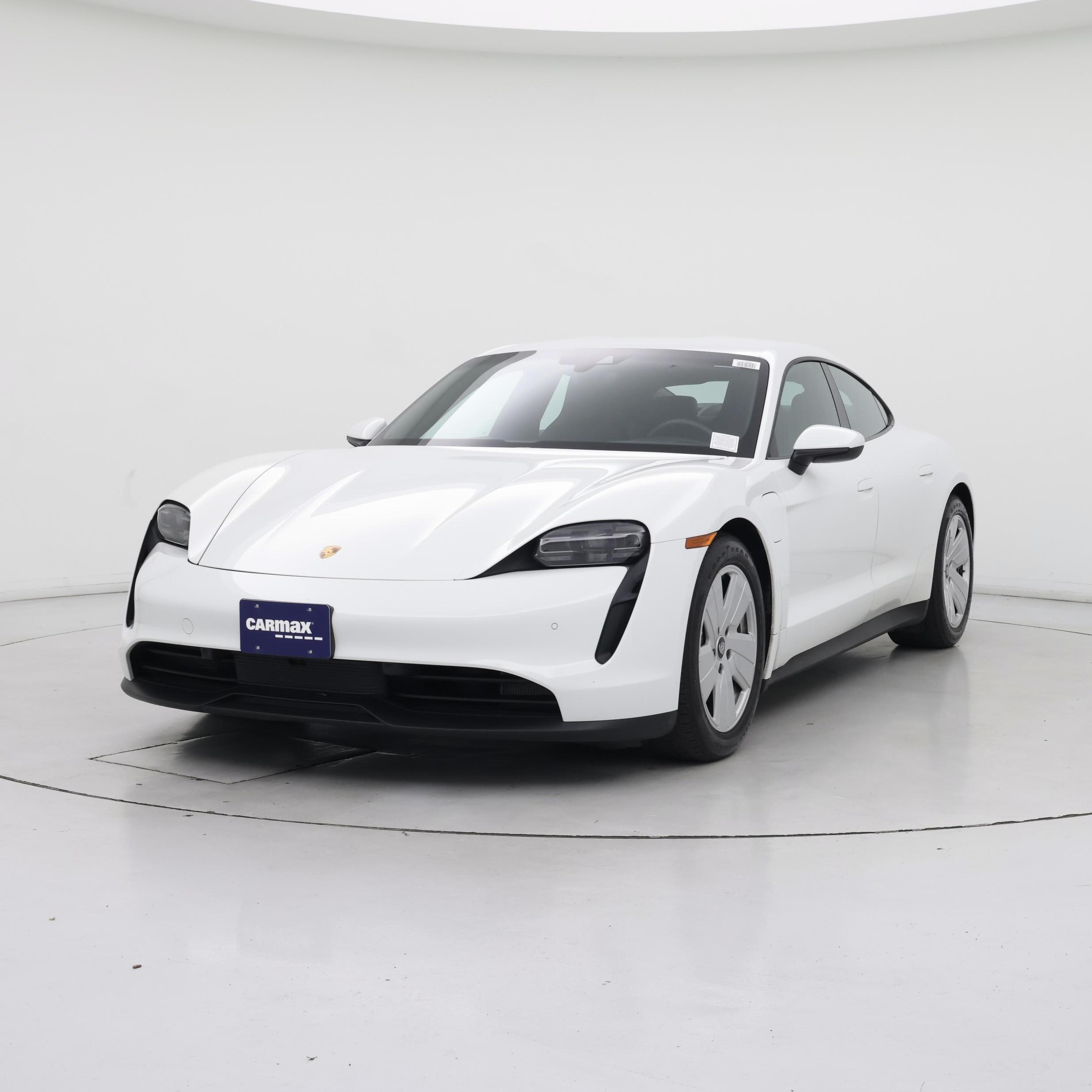 Thumbnail: 2022 Porsche Taycan - 4