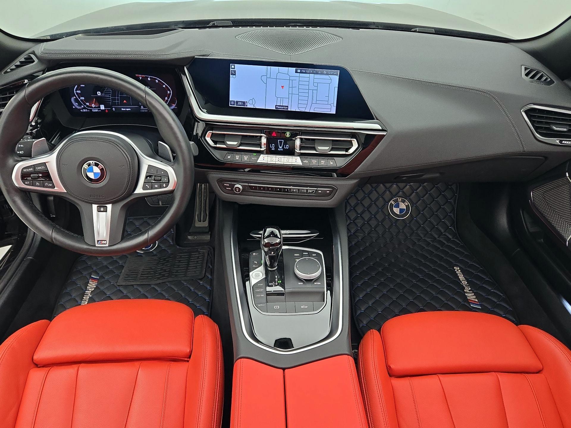 Thumbnail: 2024 BMW Z4 - 9