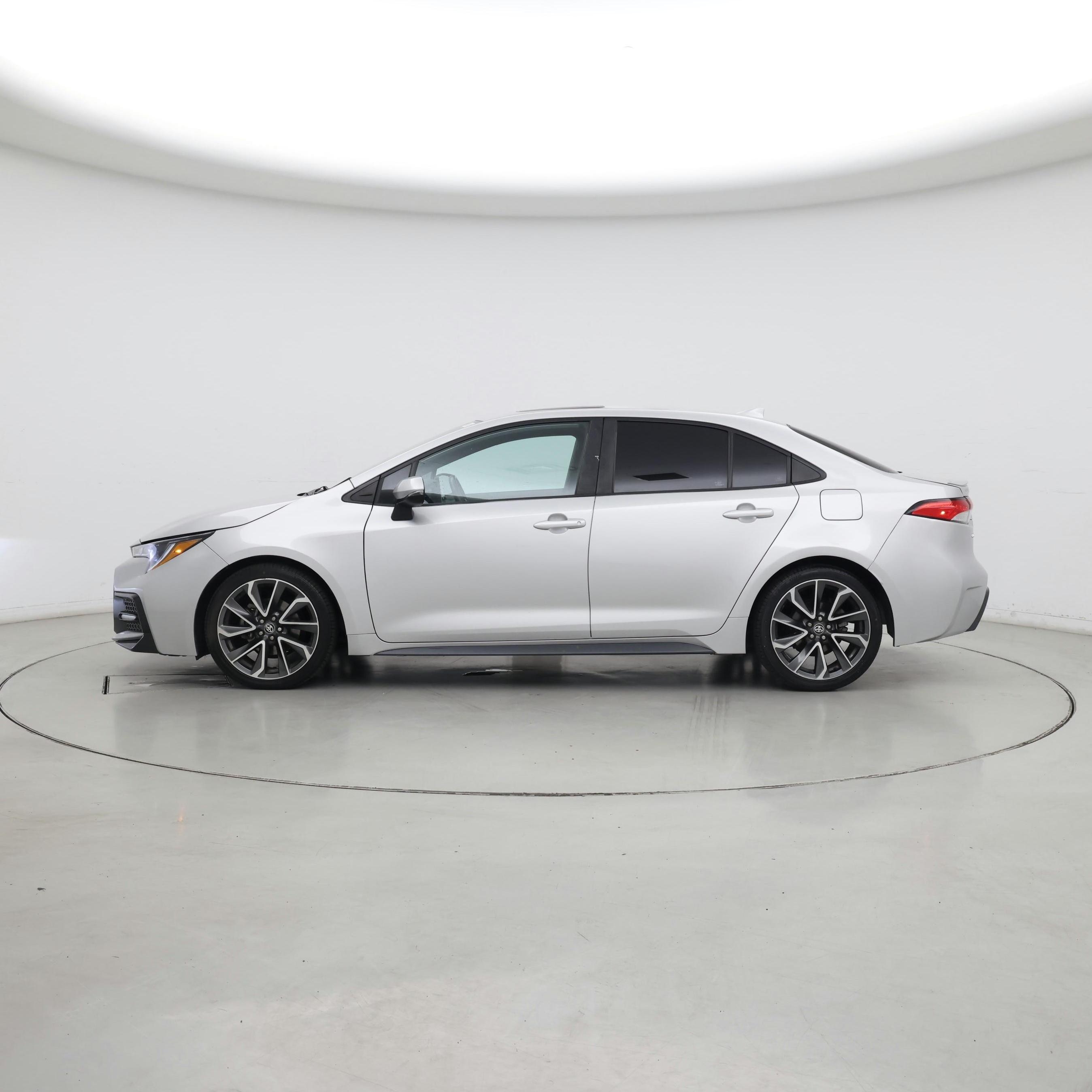 Thumbnail: 2022 Toyota Corolla - 3